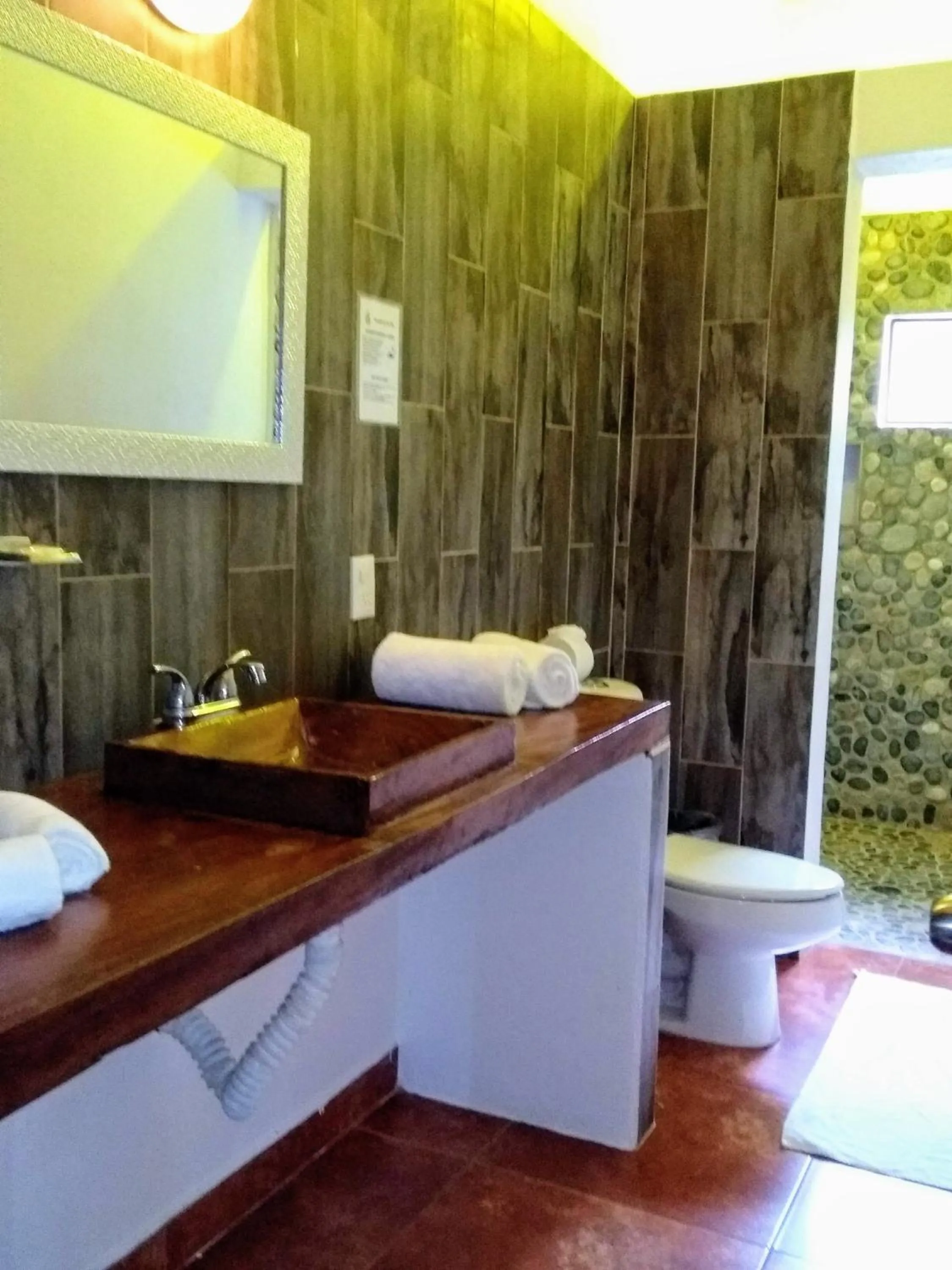 Treasure by the Sea Resort - Happy Hill