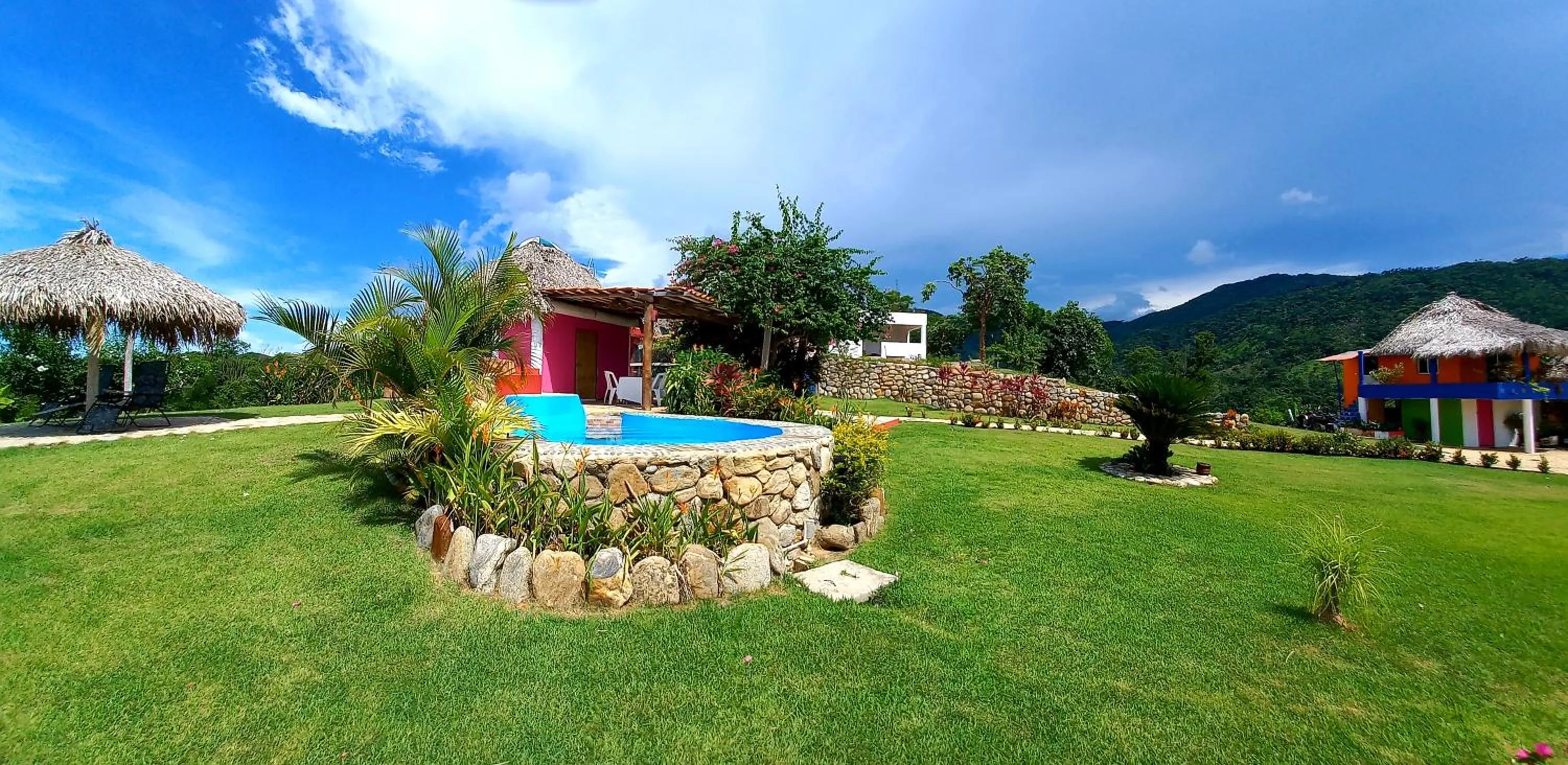 Swimming pool in Treasure by the Sea Resort - Happy Hill