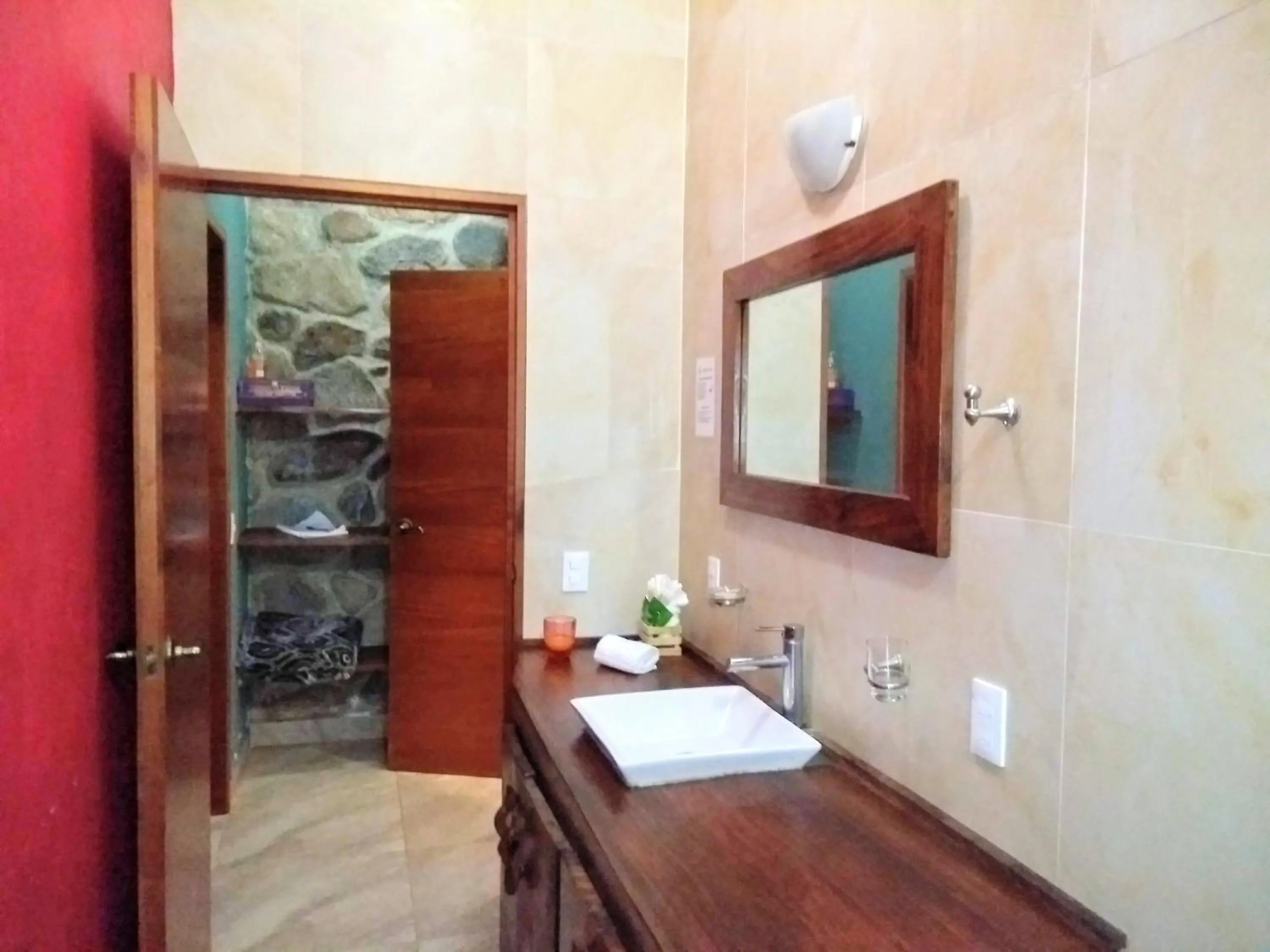 Treasure by the Sea Resort - Happy Hill