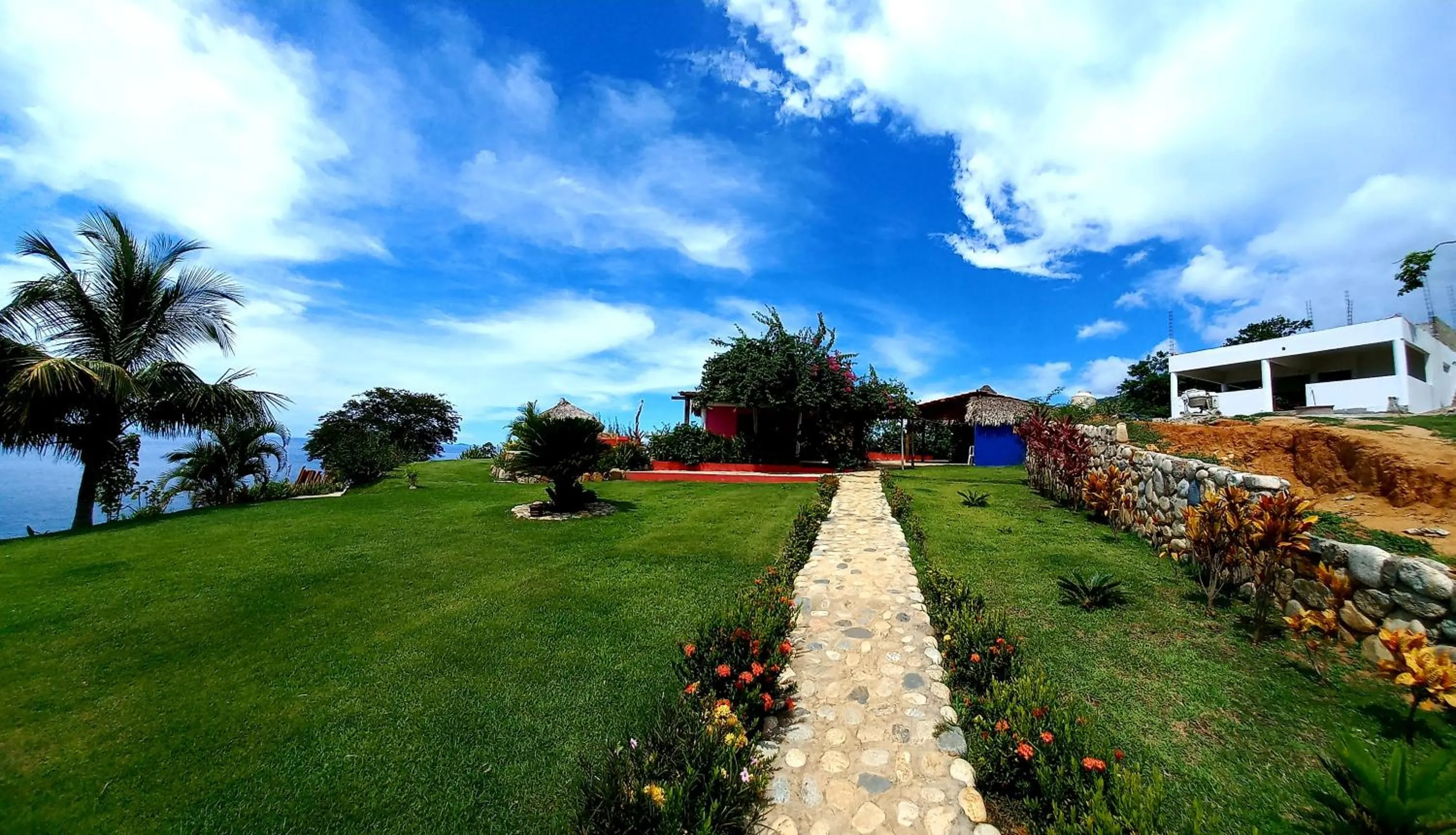 Treasure by the Sea Resort - Happy Hill