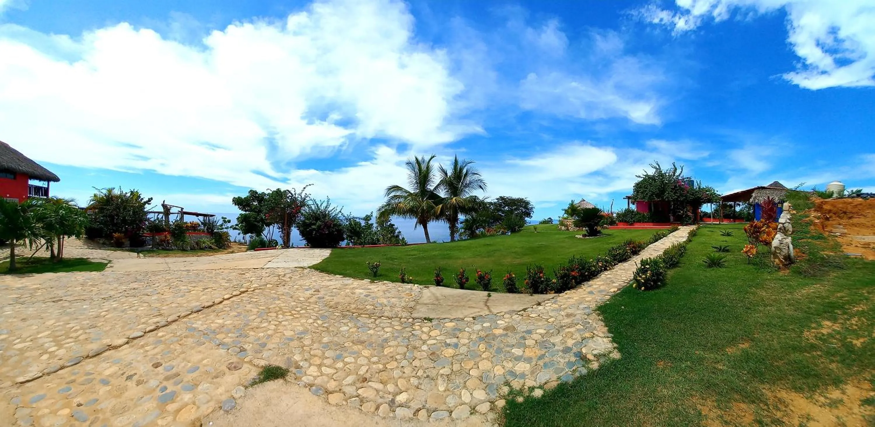 Treasure by the Sea Resort - Happy Hill