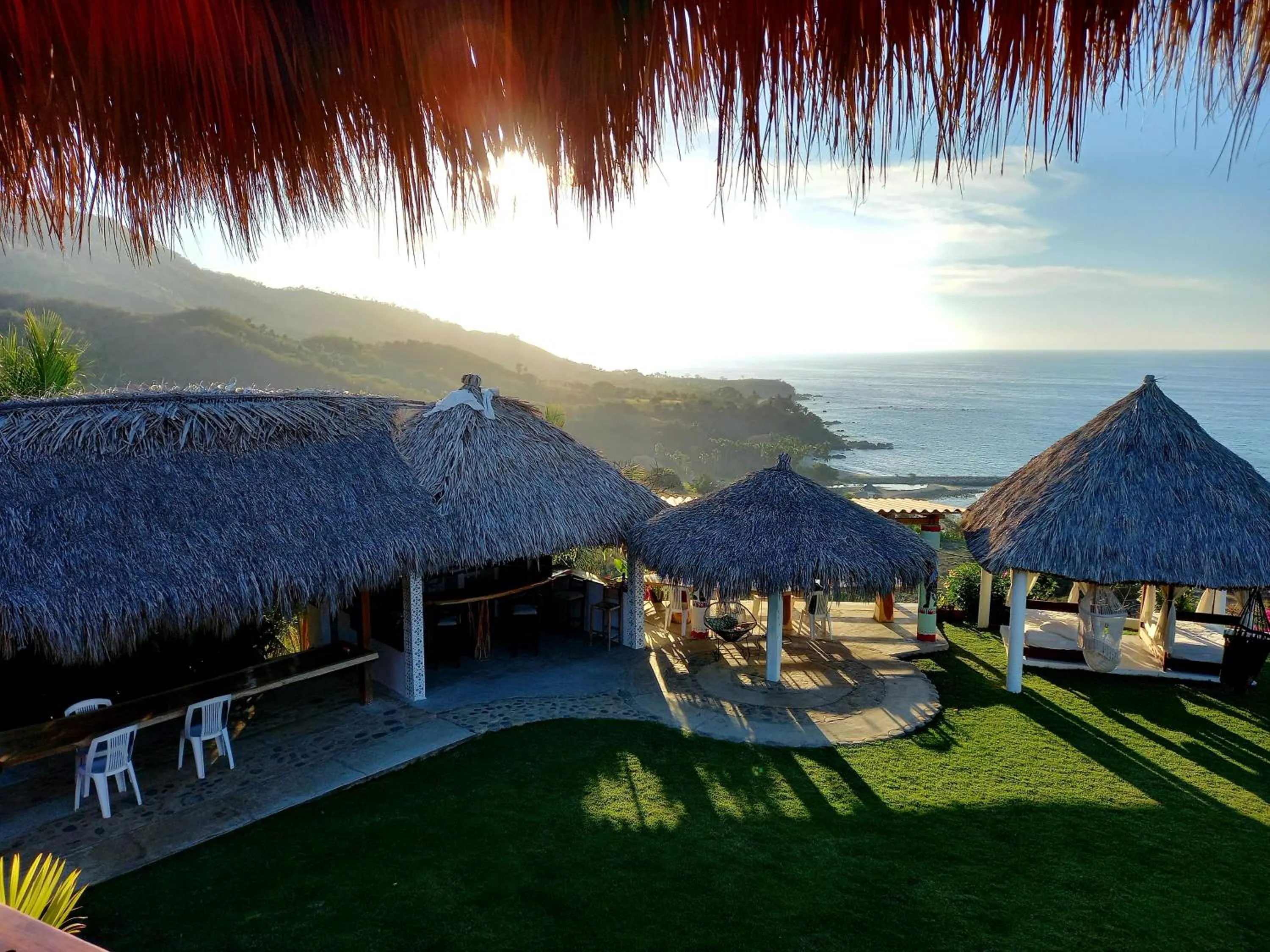 Treasure by the Sea Resort - Happy Hill