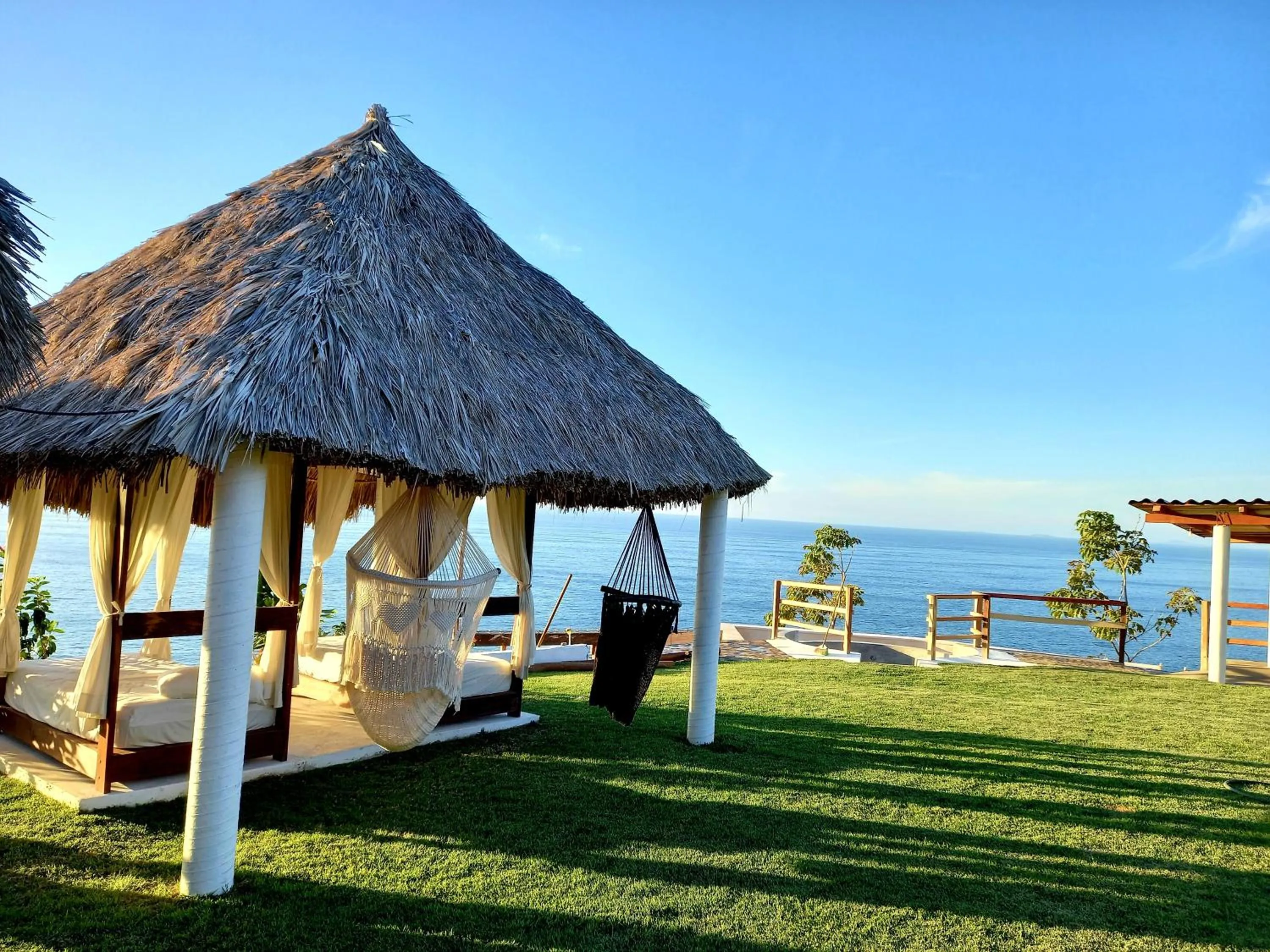 Treasure by the Sea Resort - Happy Hill