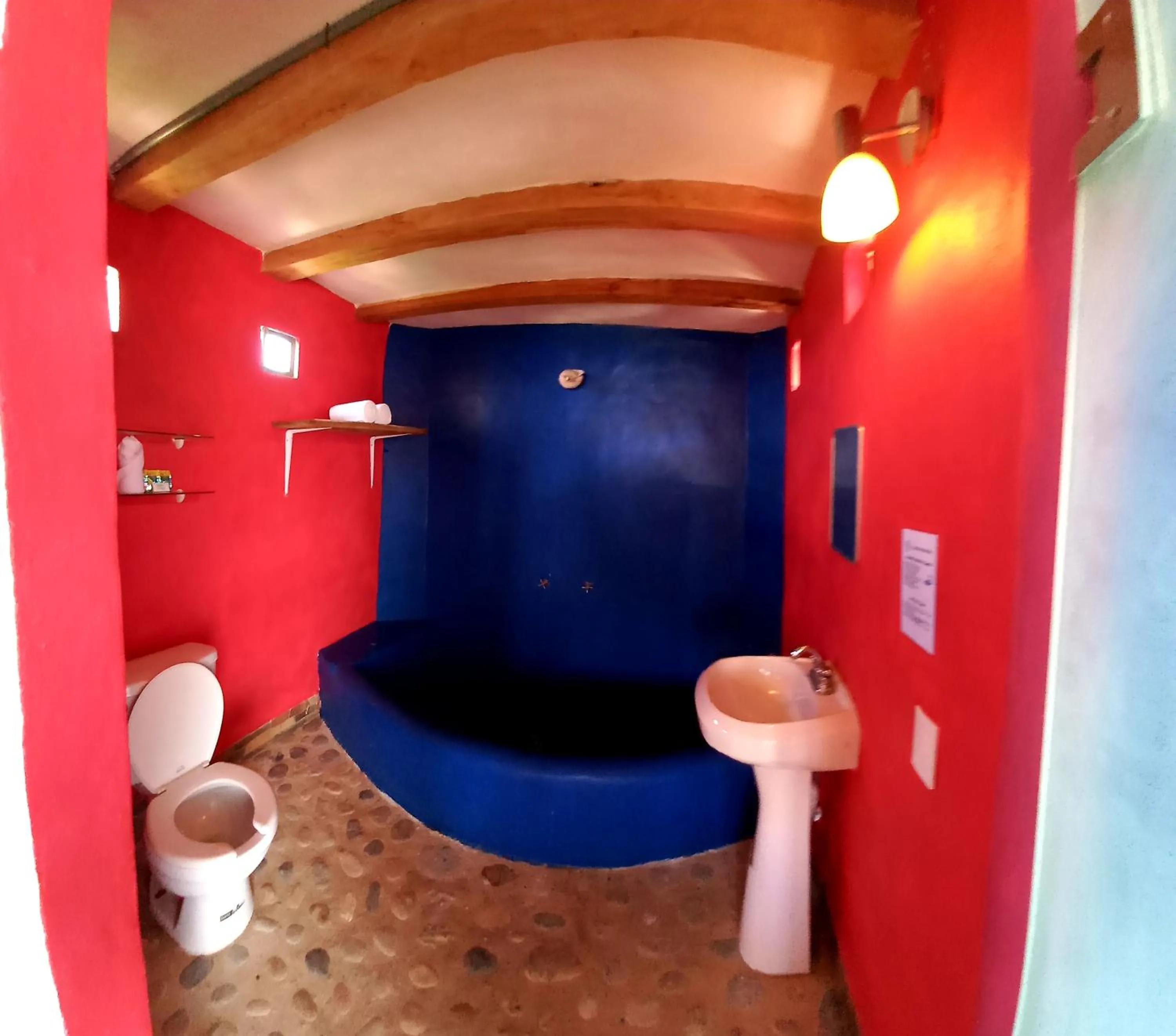 Treasure by the Sea Resort - Happy Hill