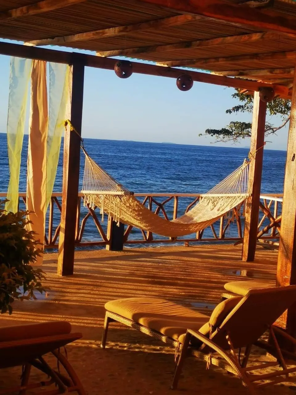 Treasure by the Sea Resort - Happy Hill