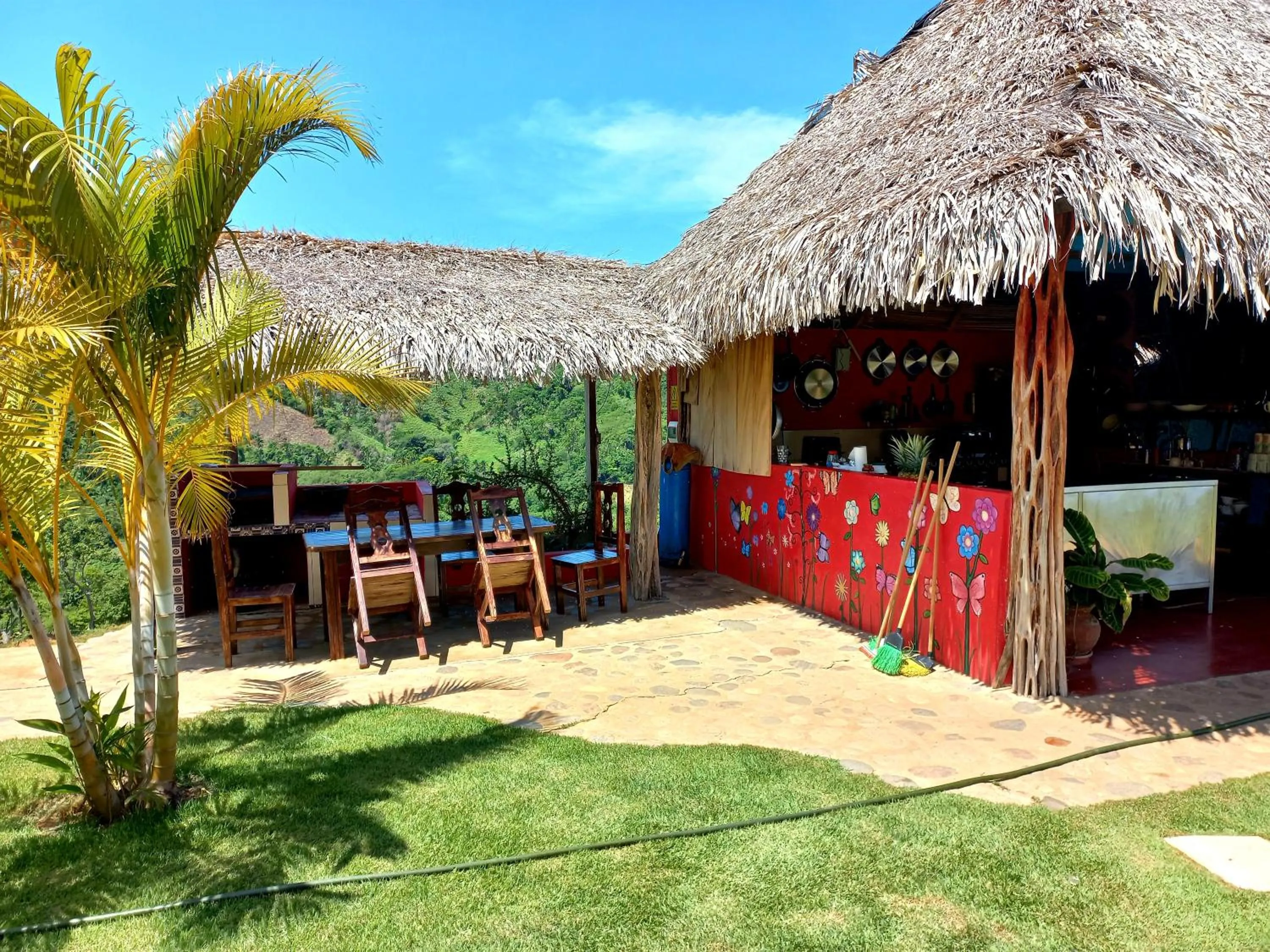 Treasure by the Sea Resort - Happy Hill