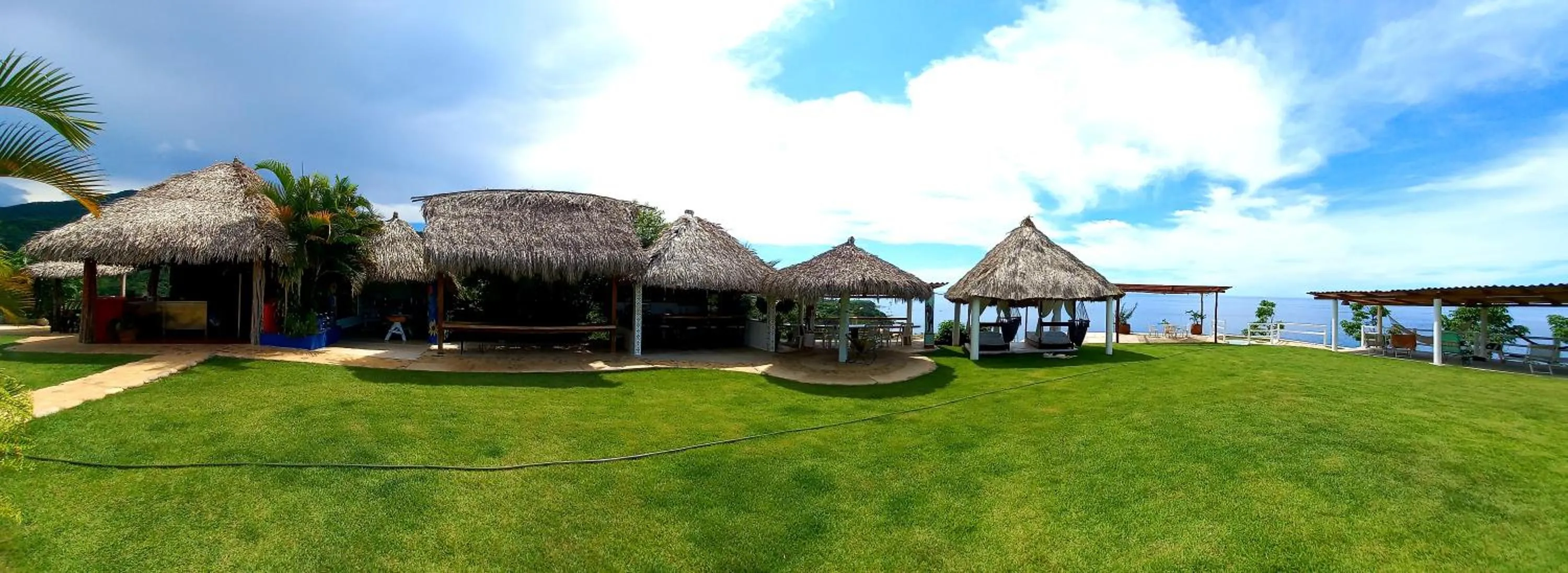 Treasure by the Sea Resort - Happy Hill