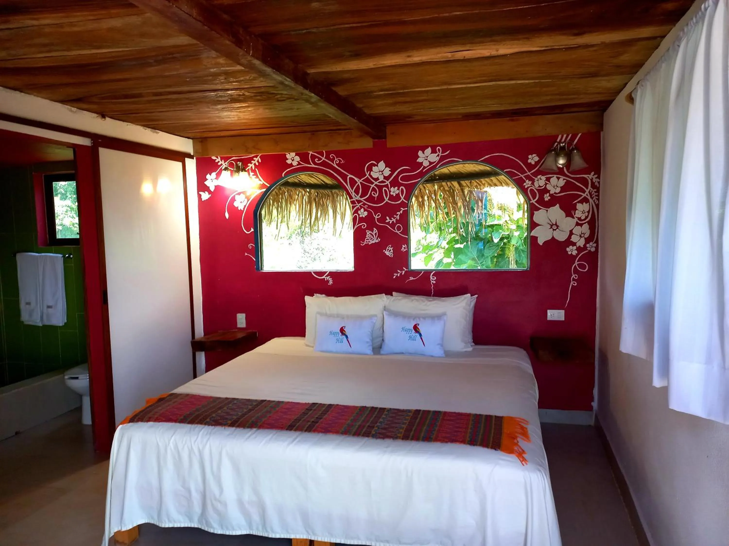 Treasure by the Sea Resort - Happy Hill