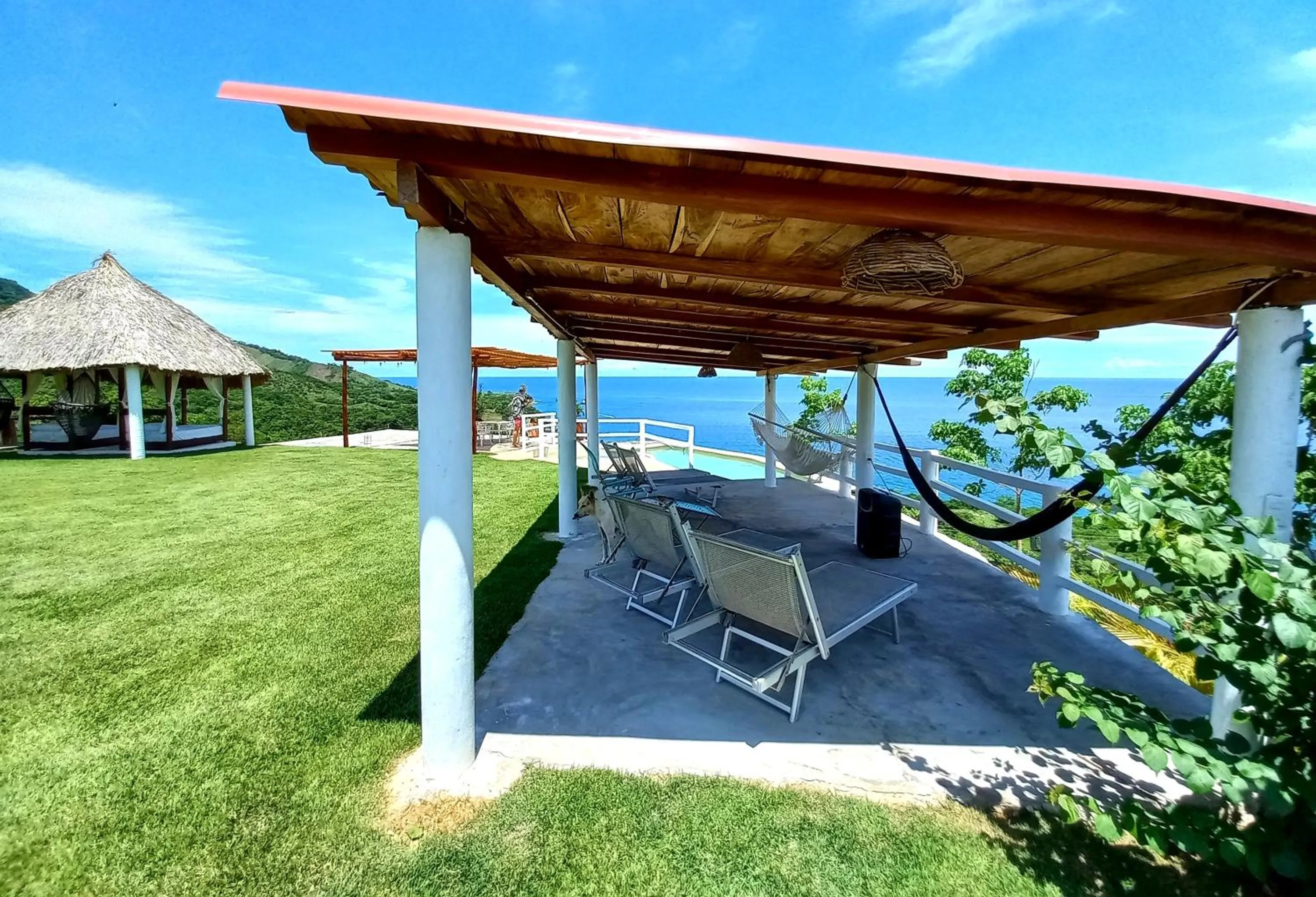 Treasure by the Sea Resort - Happy Hill