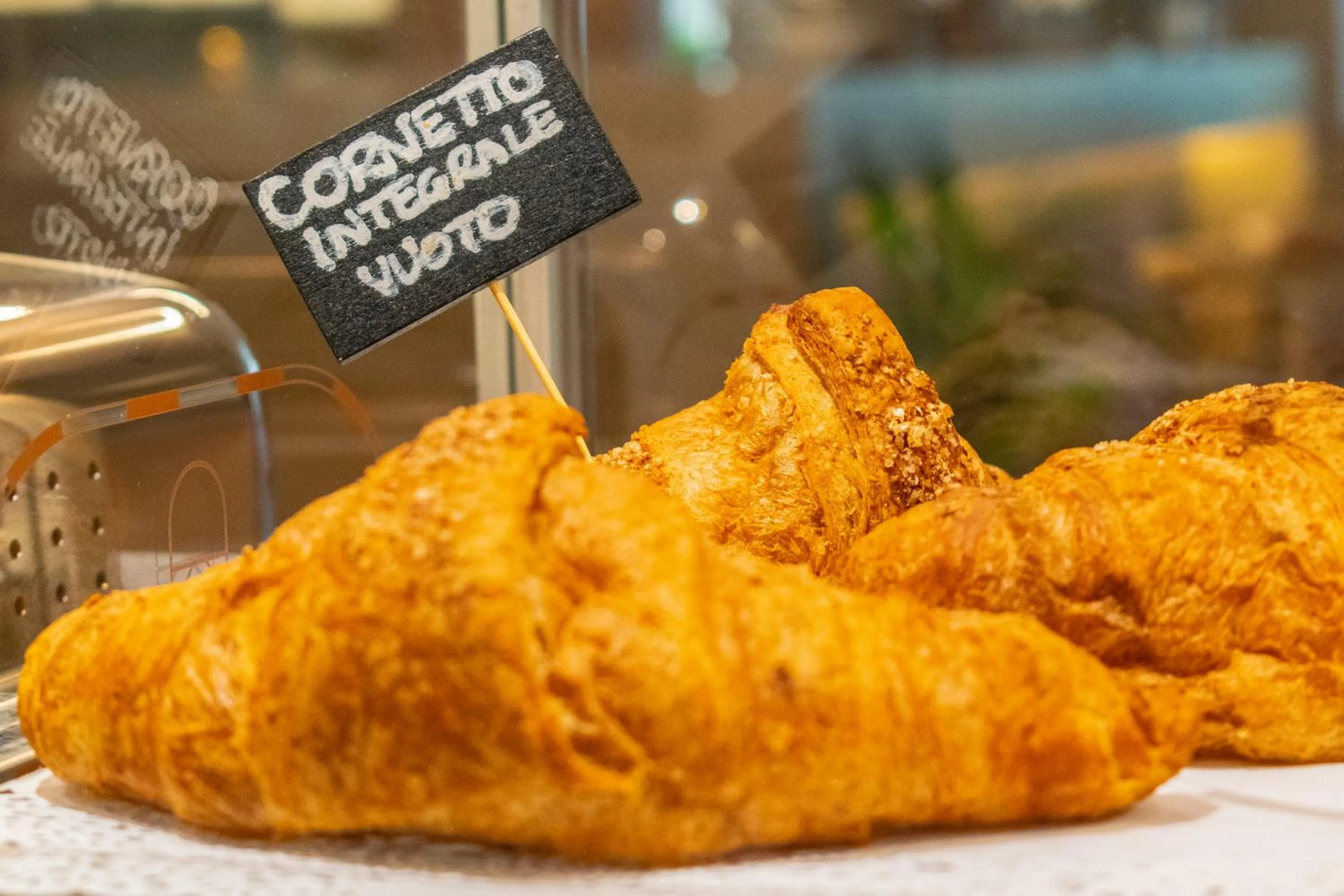 Food and drinks in Madi city Hotel