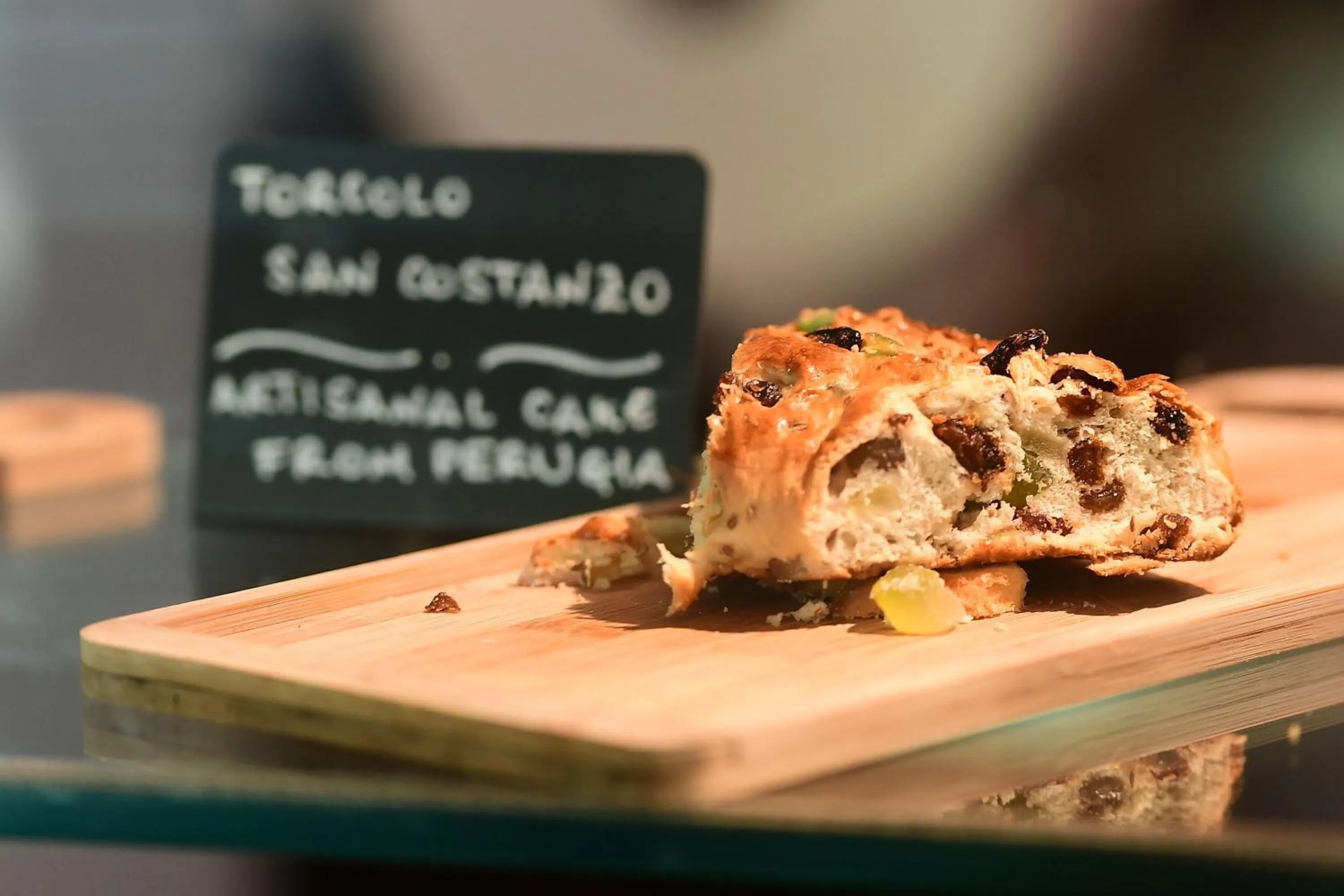 Buffet breakfast in Little Italy Hostel Ex Chiesa S Donato