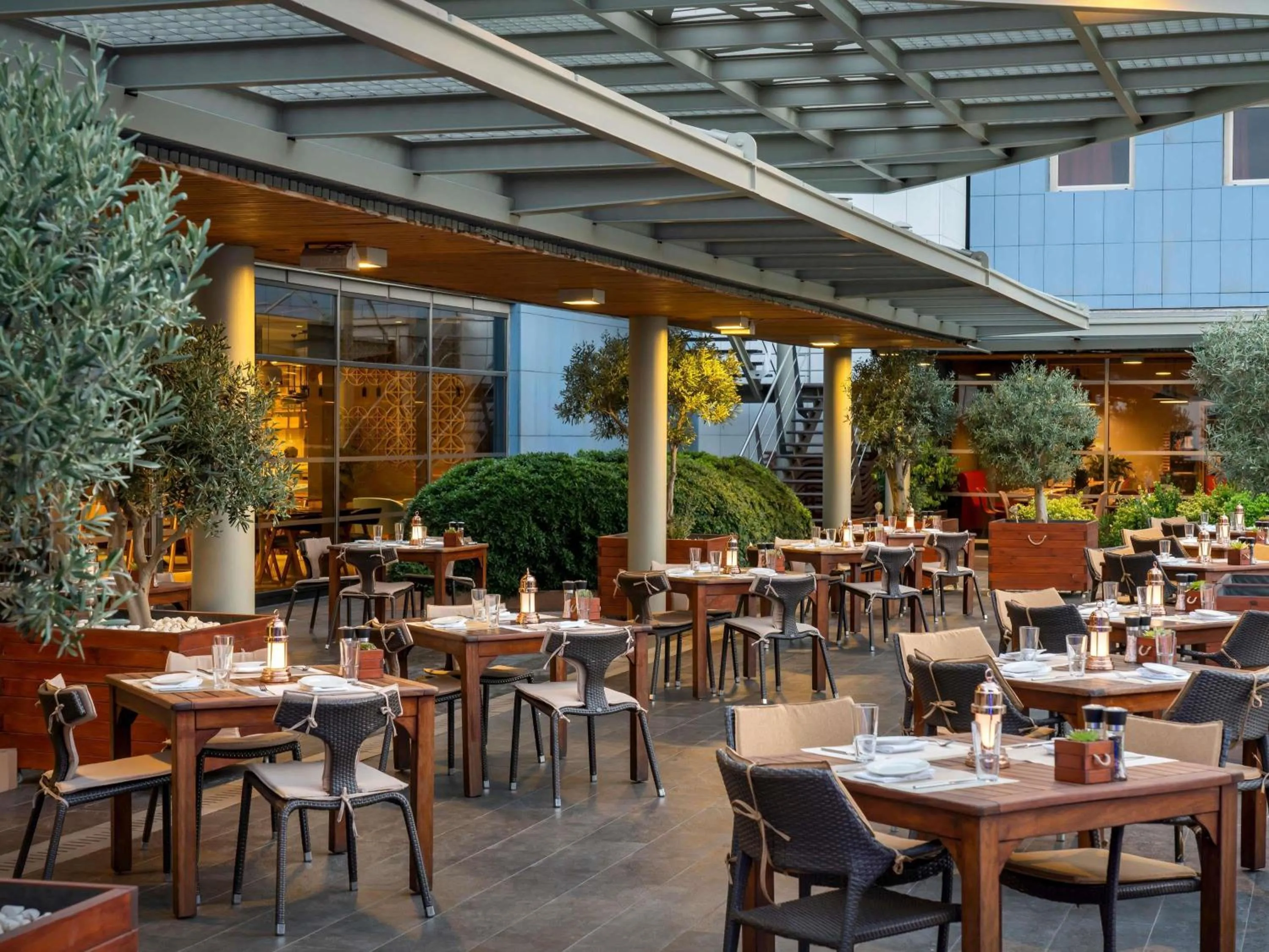 Restaurant/places to eat in Novotel Istanbul Zeytinburnu