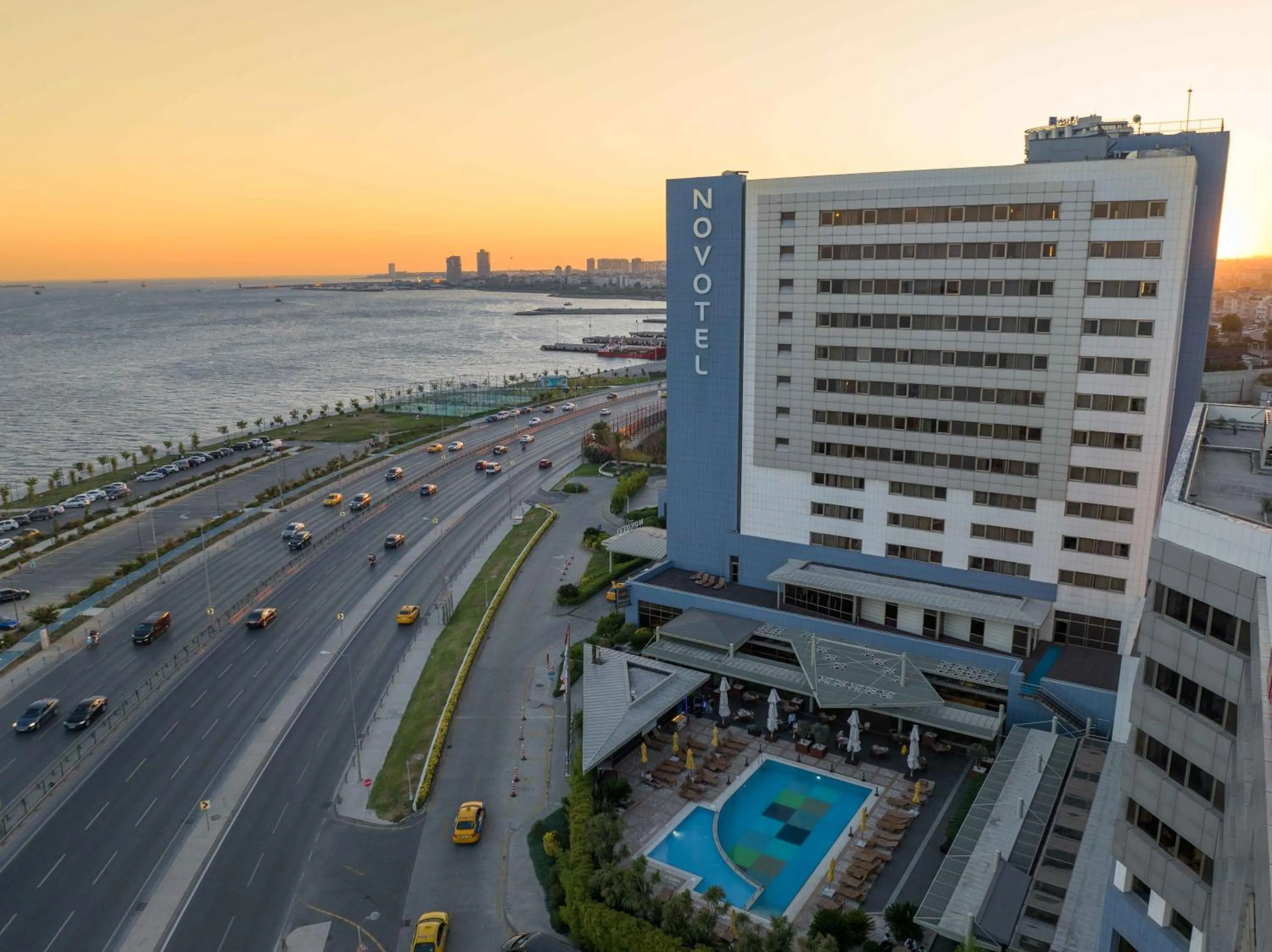 Property building in Novotel Istanbul Zeytinburnu