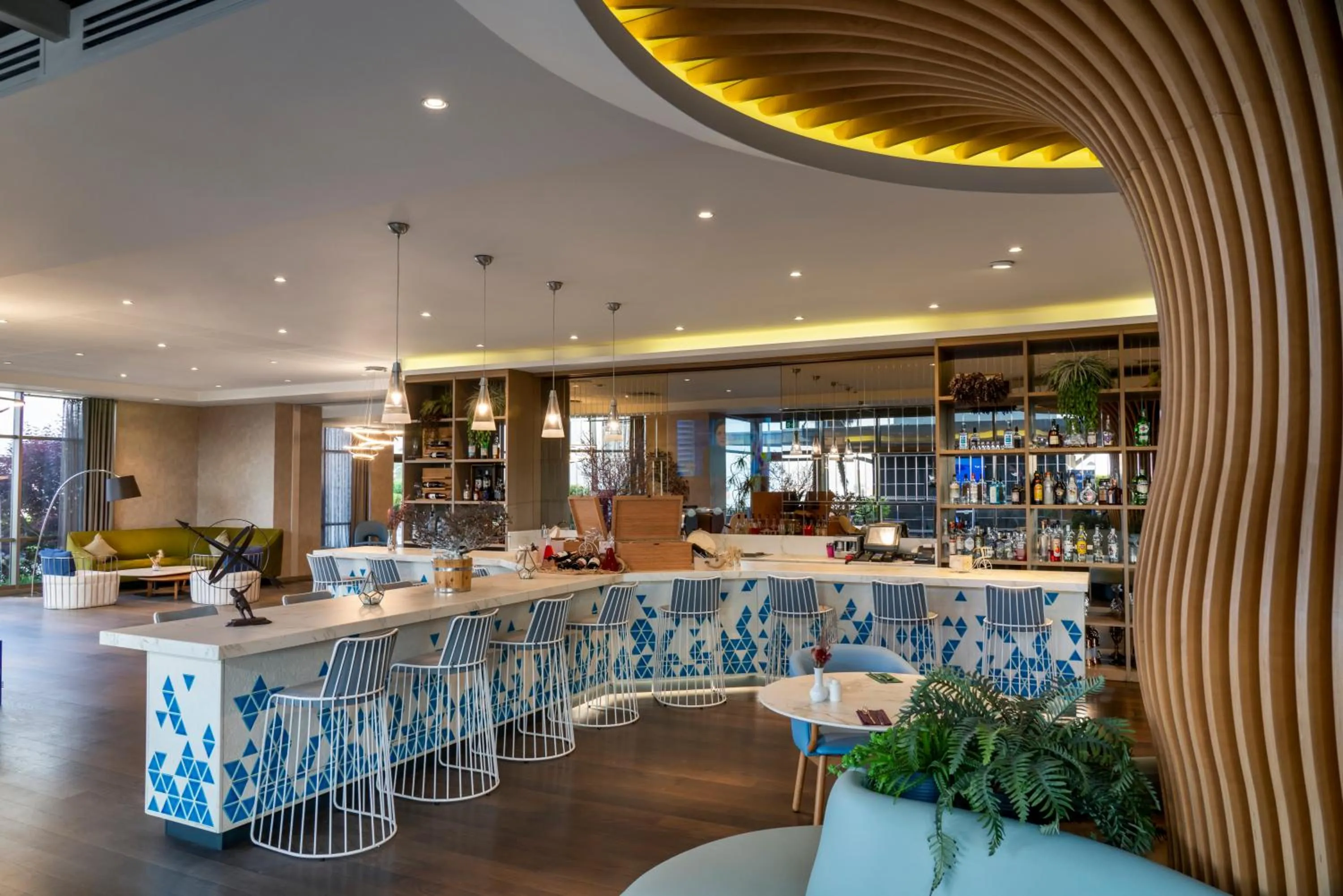 Lounge or bar in Novotel Istanbul Zeytinburnu