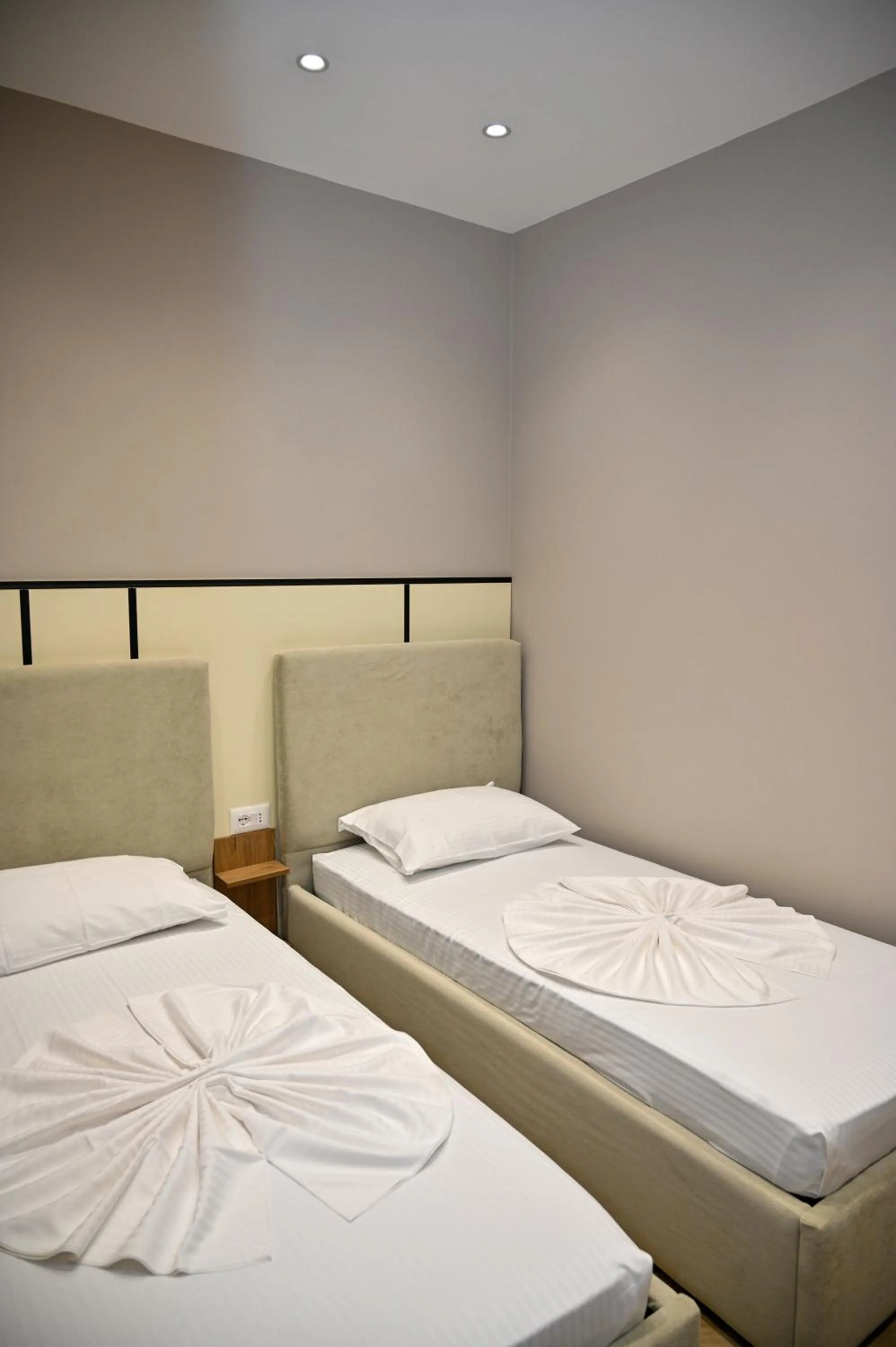 Bed in MondurO Hotel