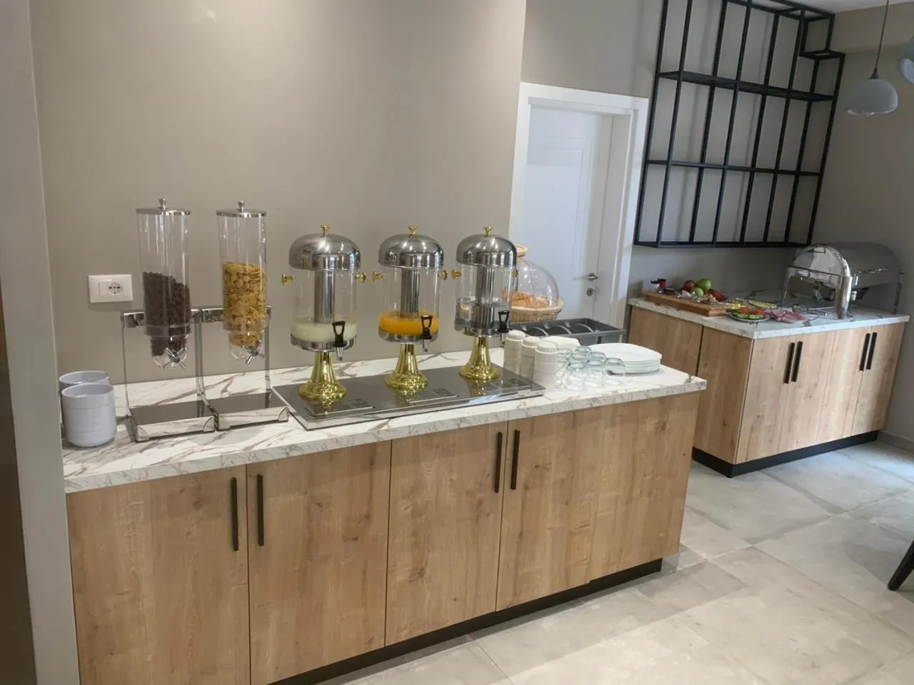 Breakfast in MondurO Hotel