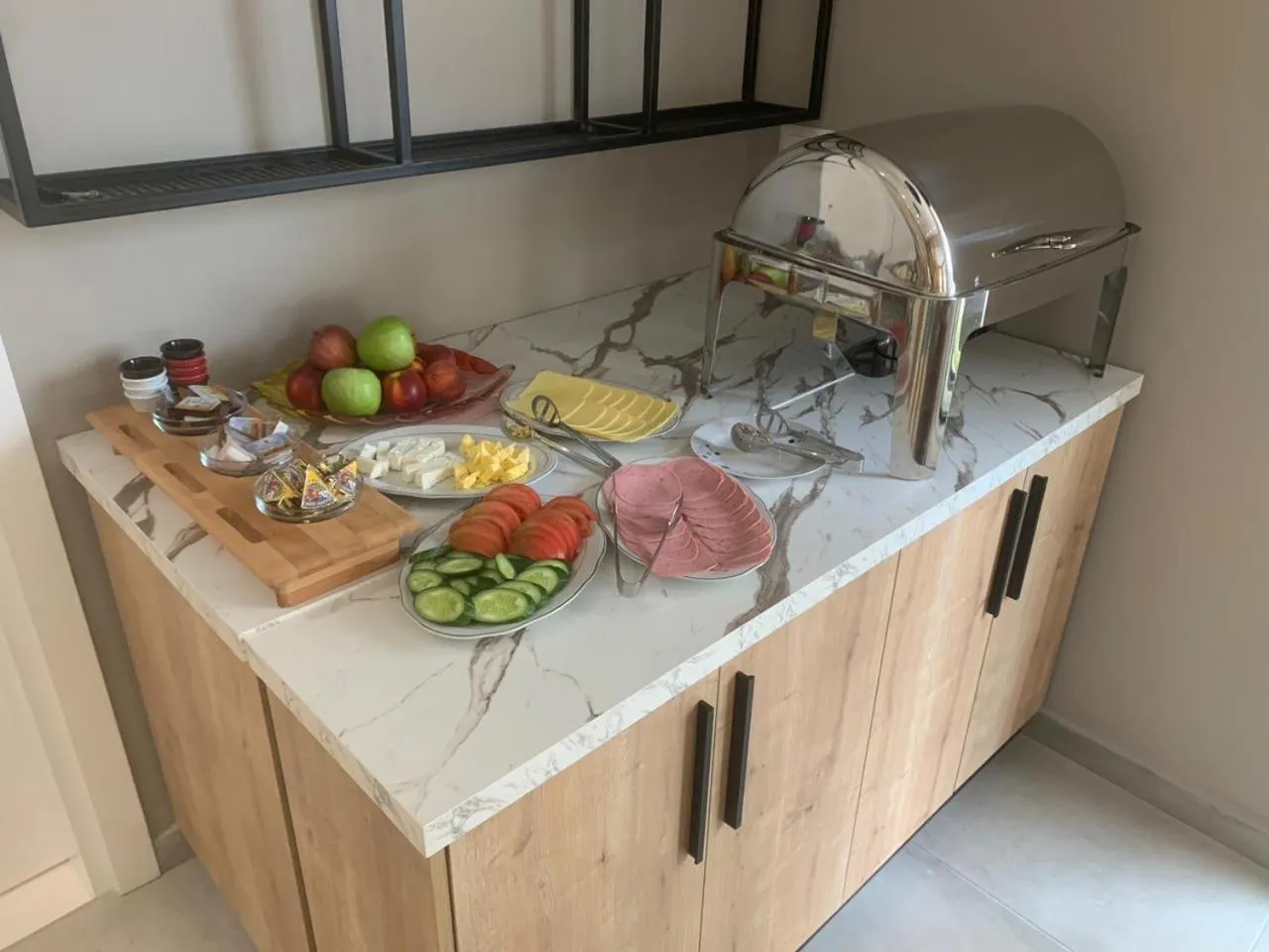 Food in MondurO Hotel