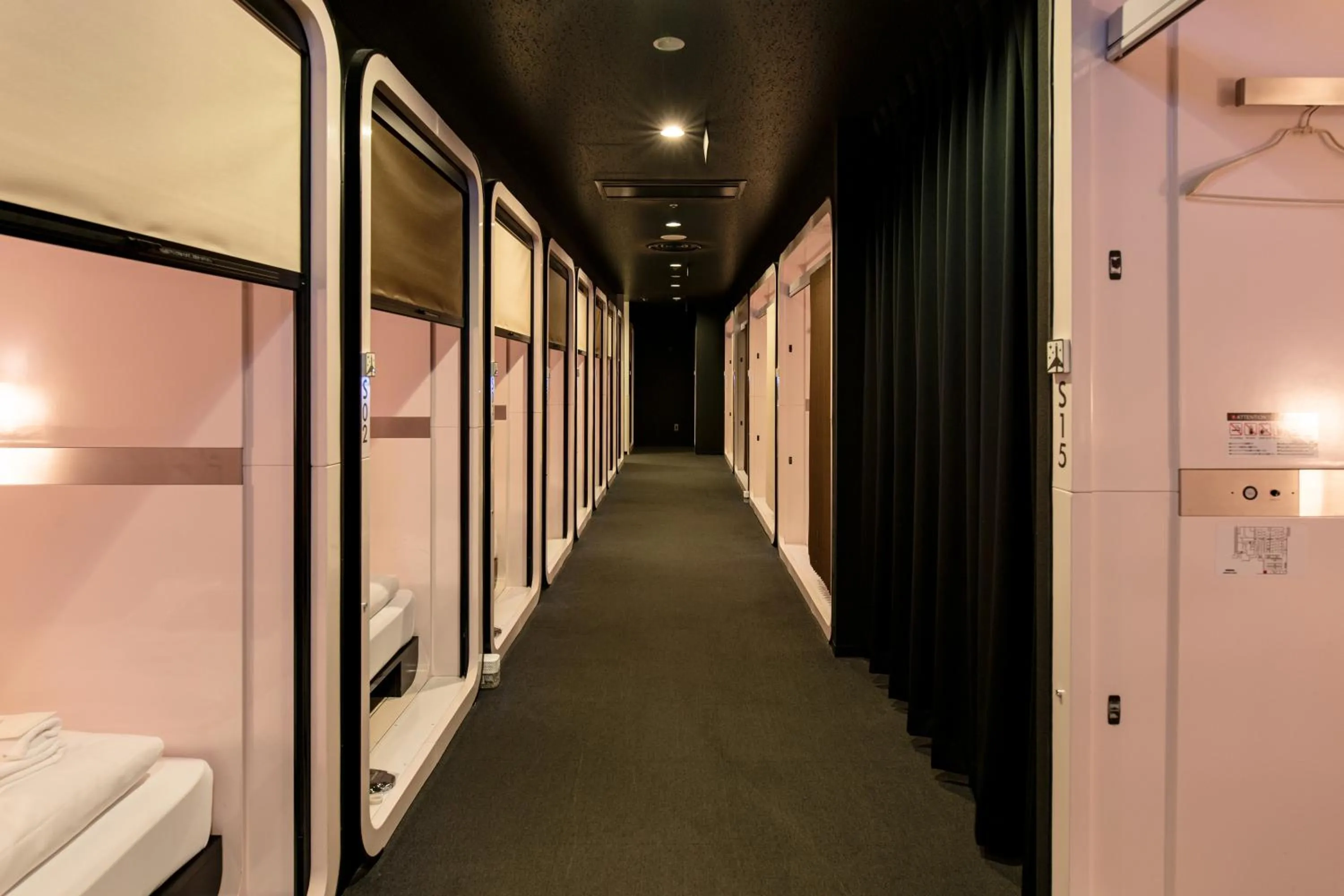 Photo of the whole room in First Cabin Haneda Terminal 1