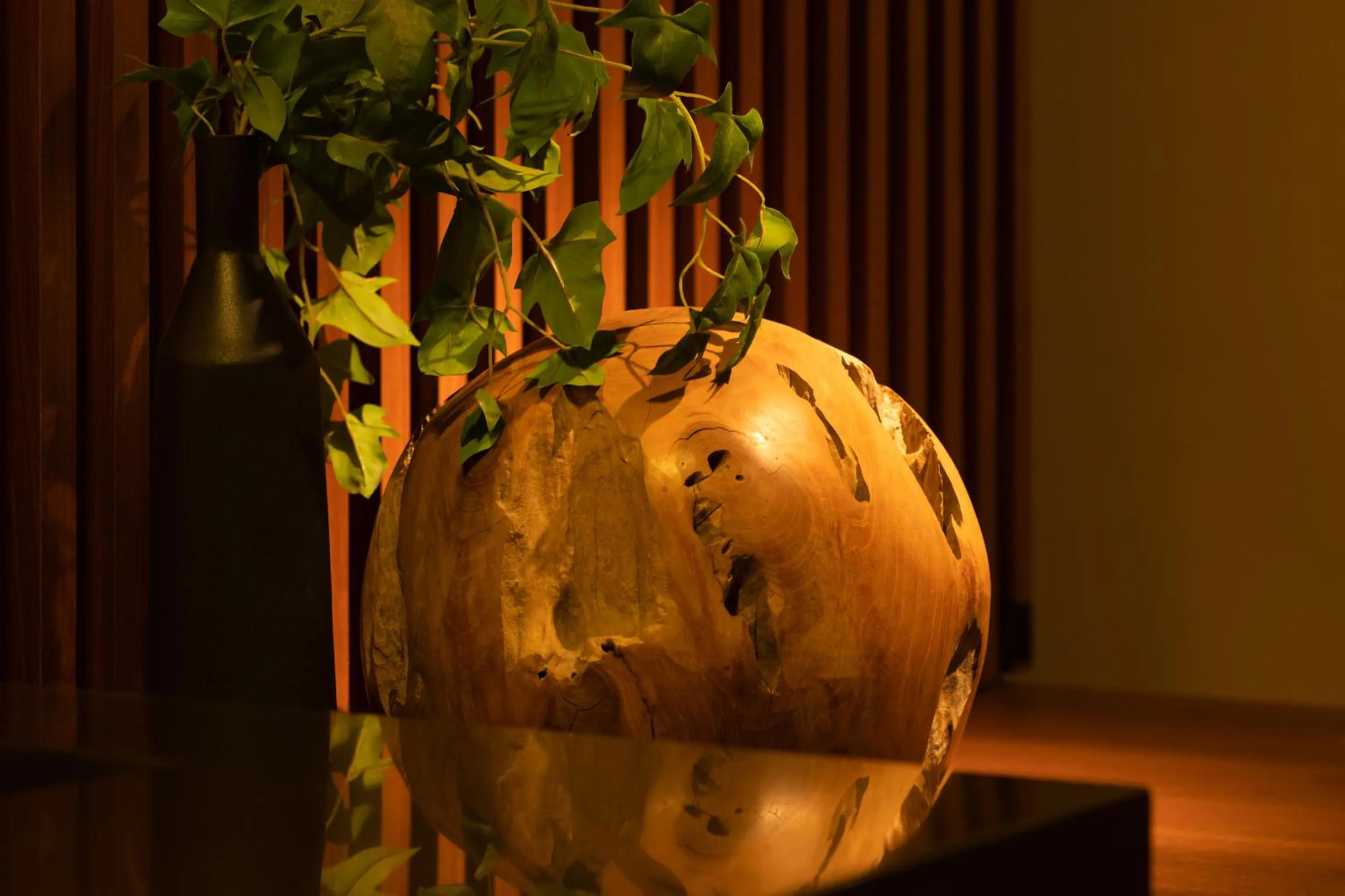 Decorative detail in First Cabin Haneda Terminal 1