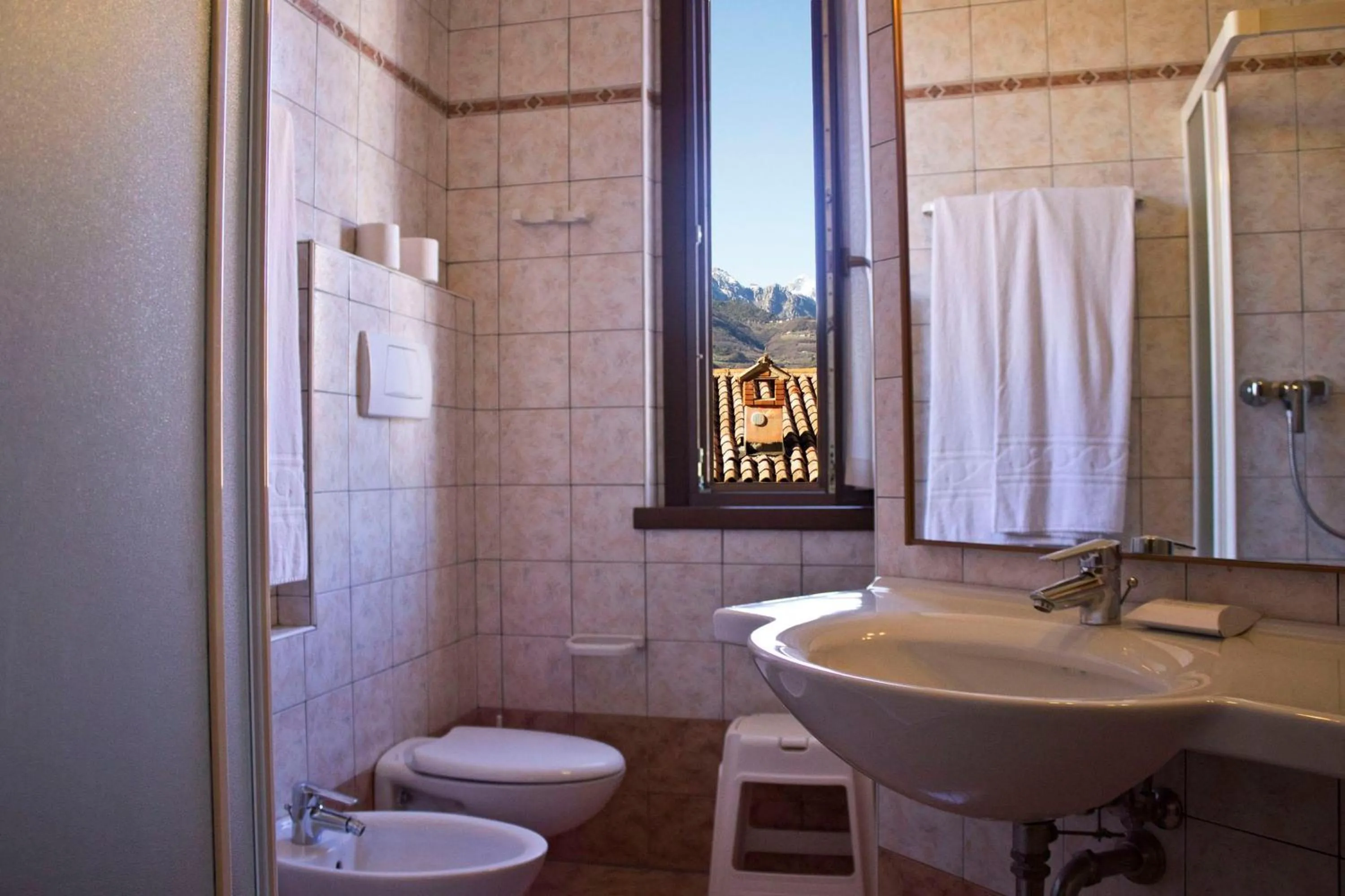 Bathroom in Hotel Dolomiti