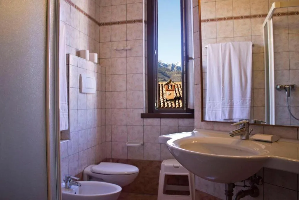 Bathroom in Hotel Dolomiti