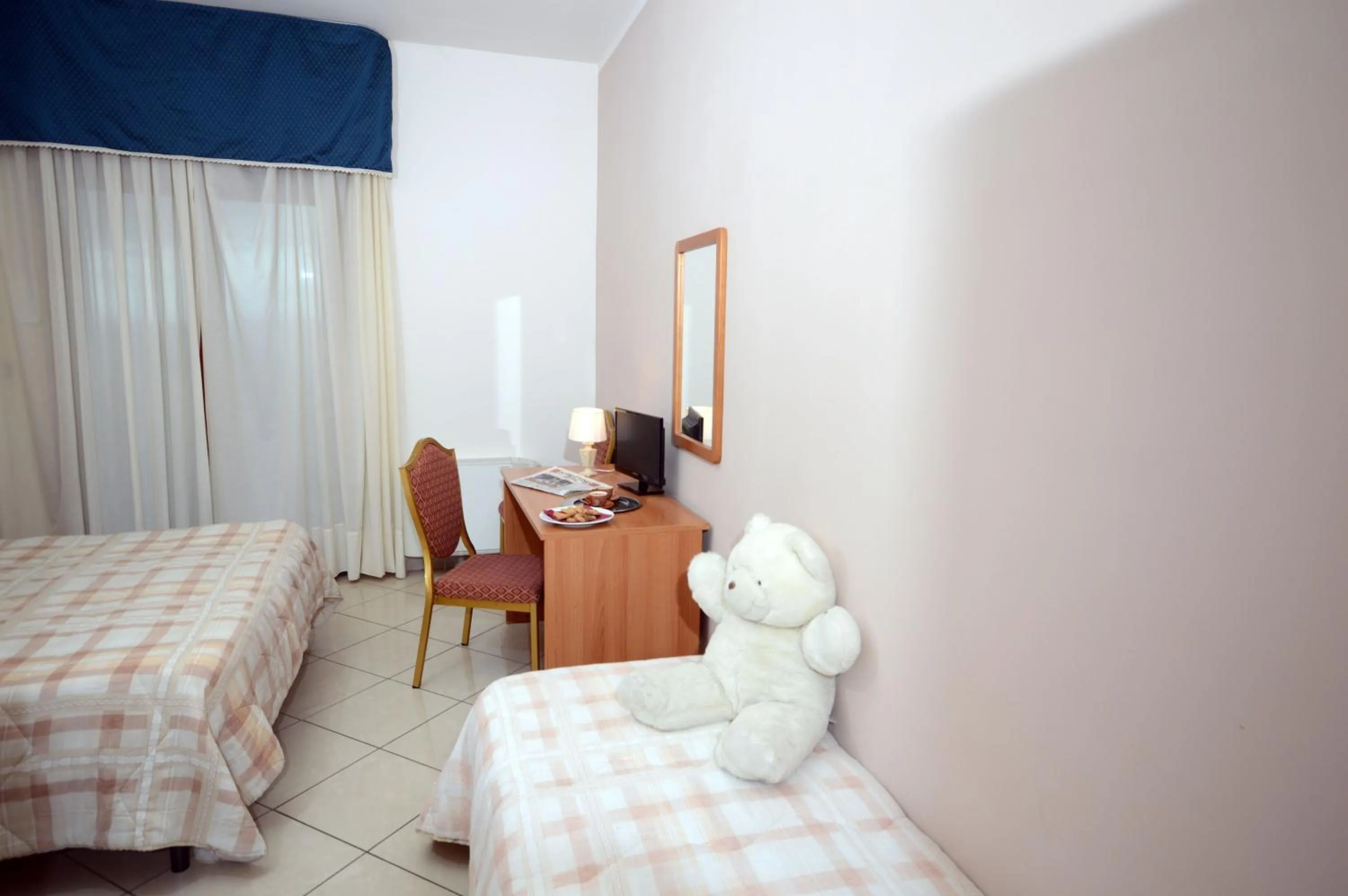 Bedroom, Bed in Royal Hotel Montevergine