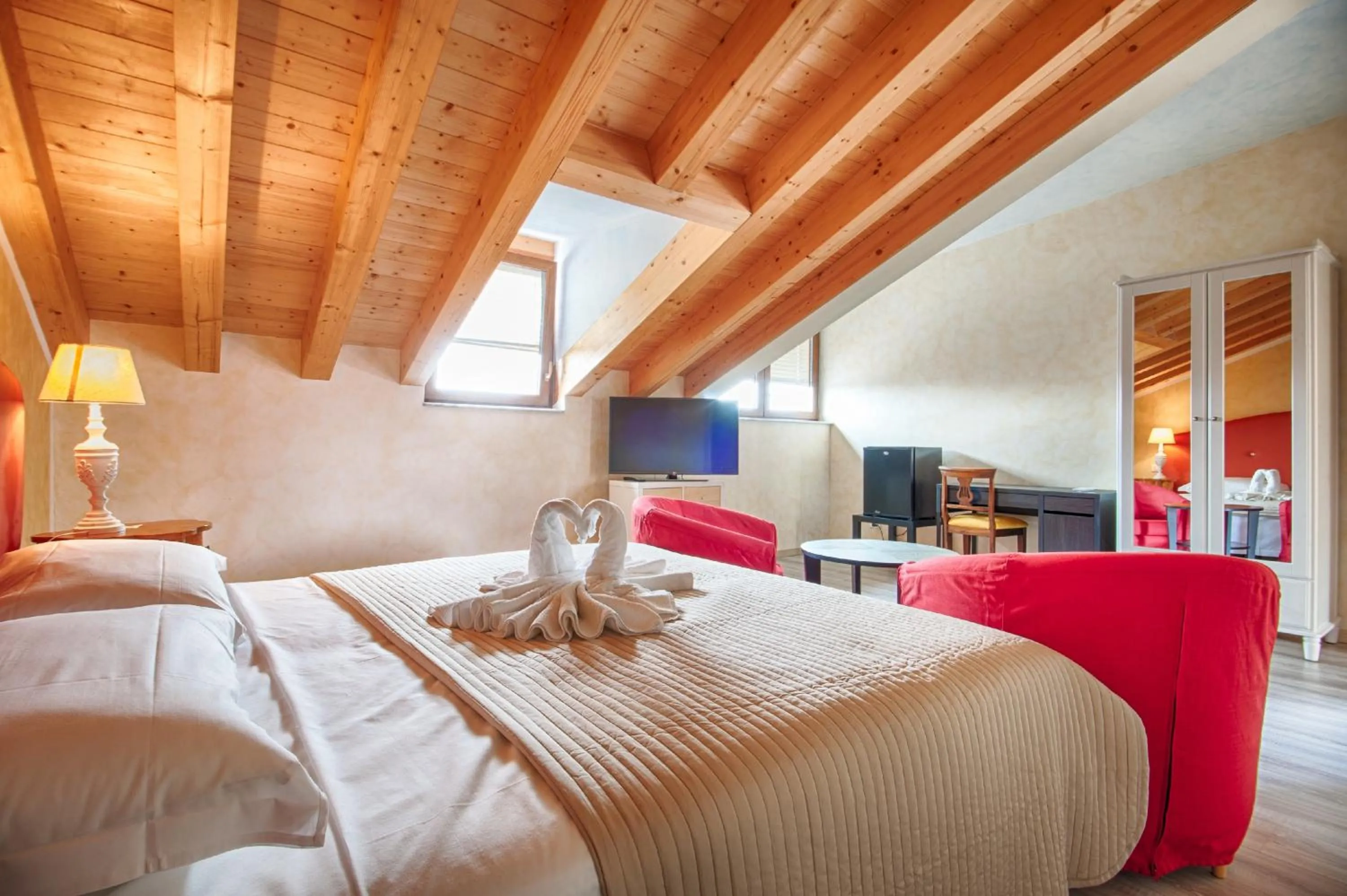 Bedroom, Bed in Lady Verona Residence