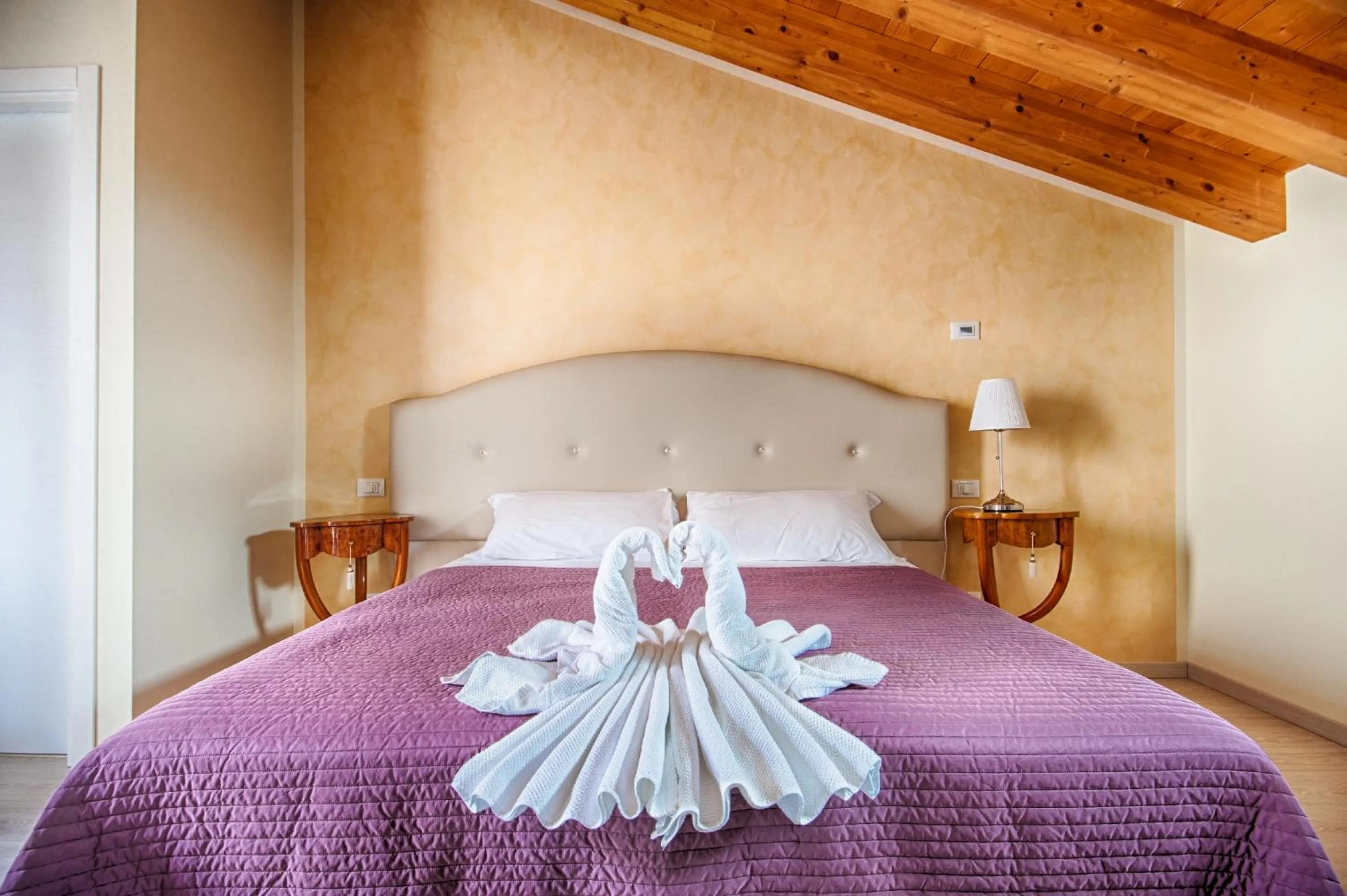 Bed in Lady Verona Residence