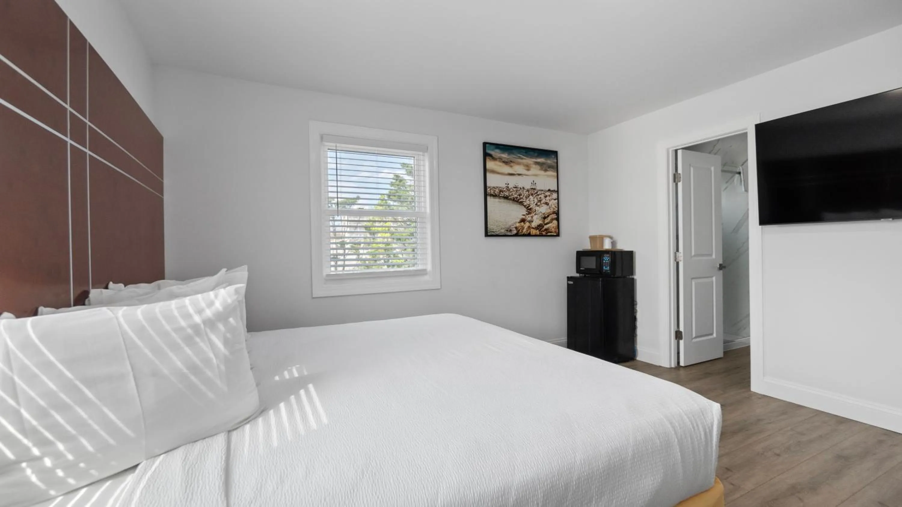 Bed in Safari Apartments