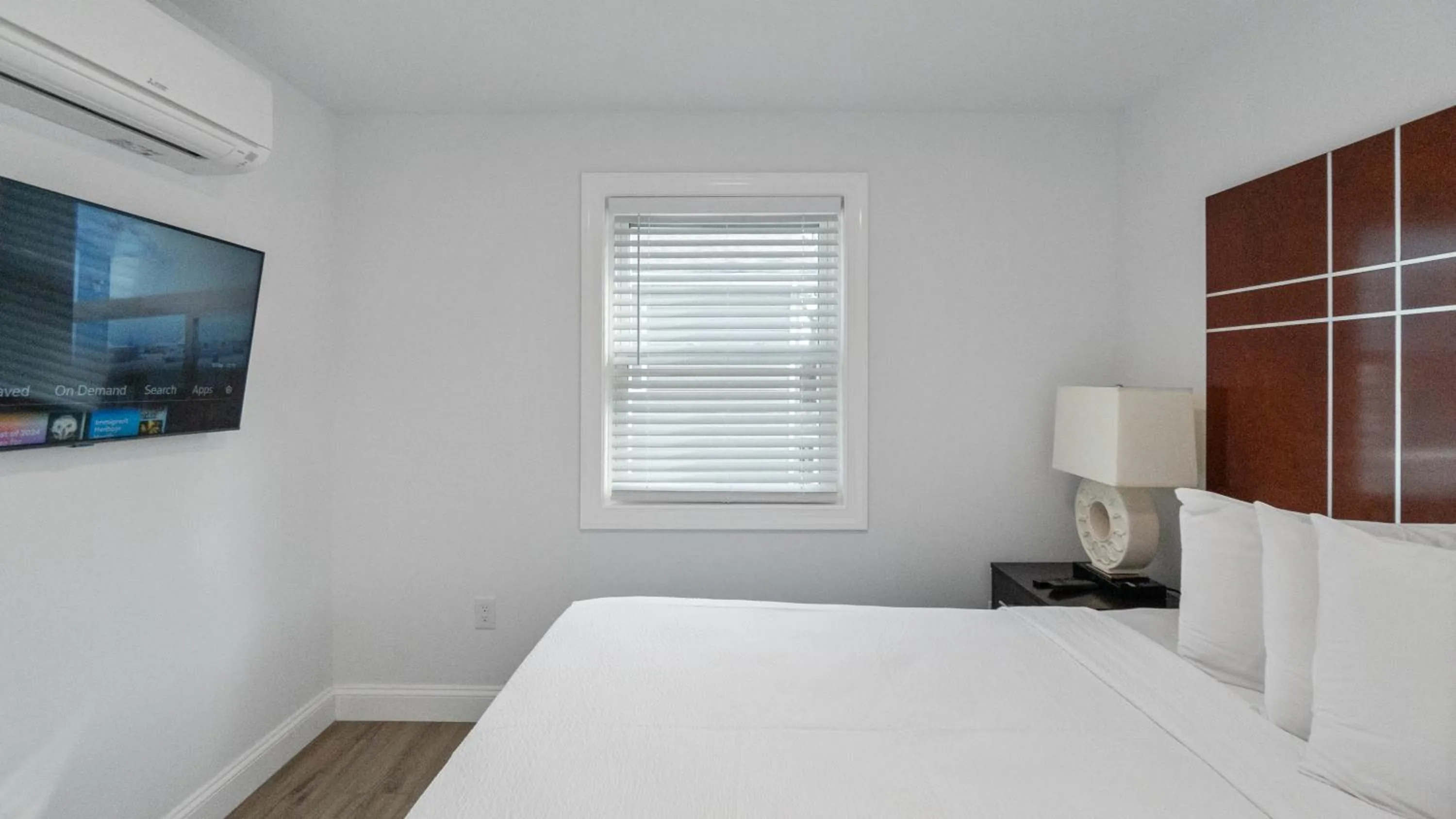 Bed in Safari Apartments