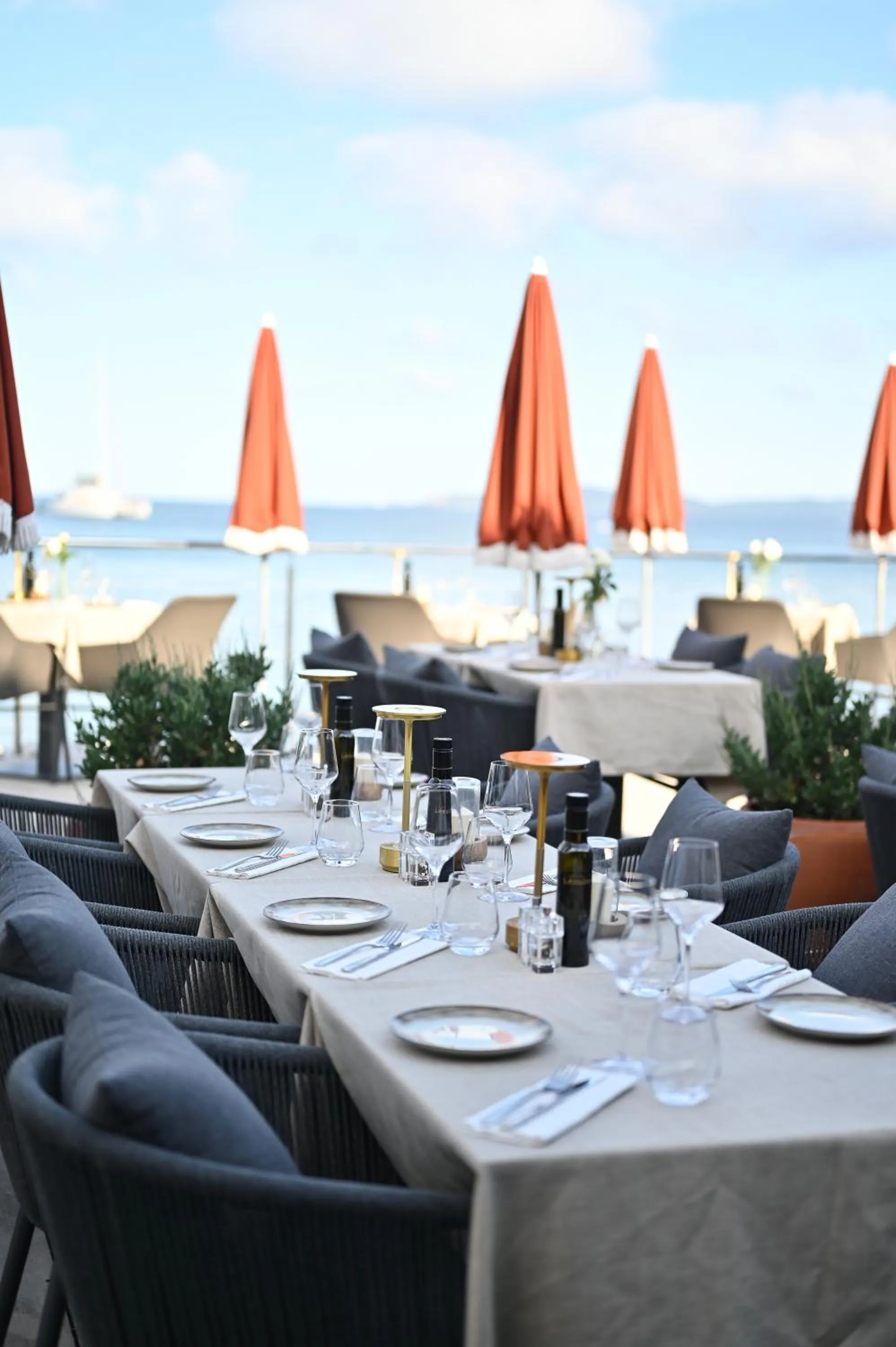 Restaurant/places to eat in Hôtel Bor