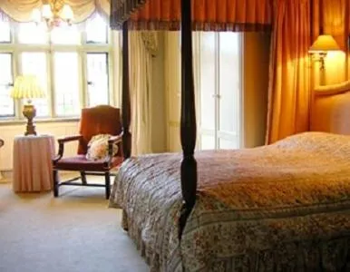 Day, Bed in Mill Hay Country House