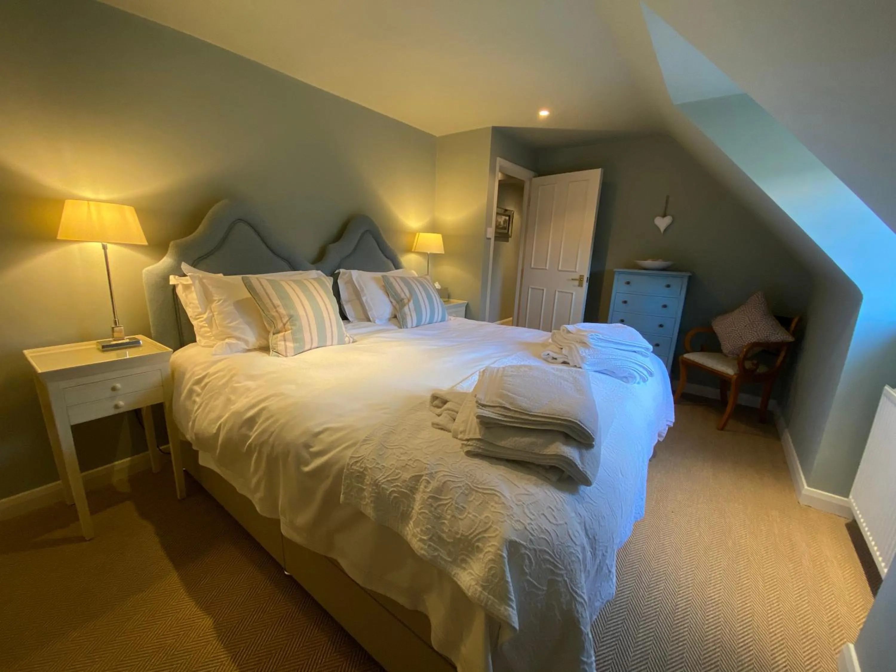 Bed in Mill Hay Country House