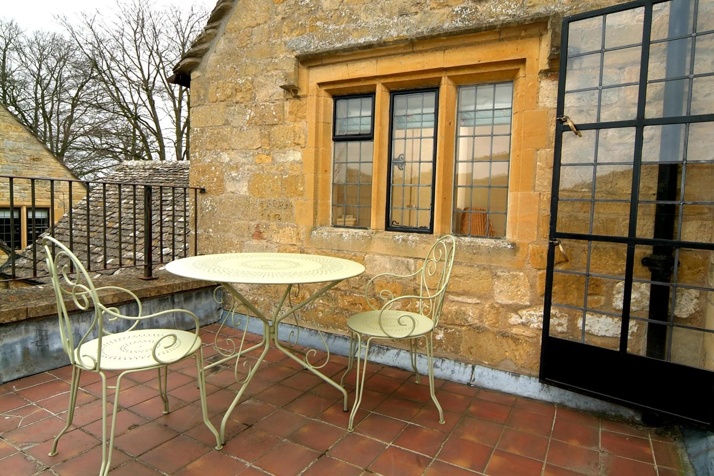 Day in Mill Hay Country House