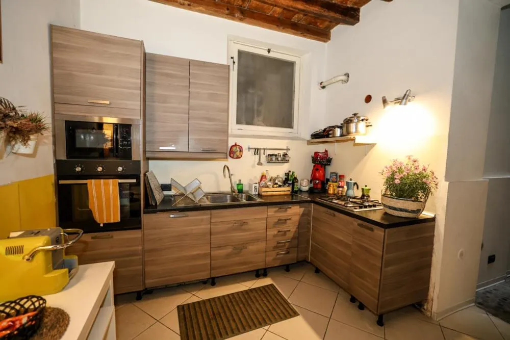 Kitchen or kitchenette in Ai Tintori