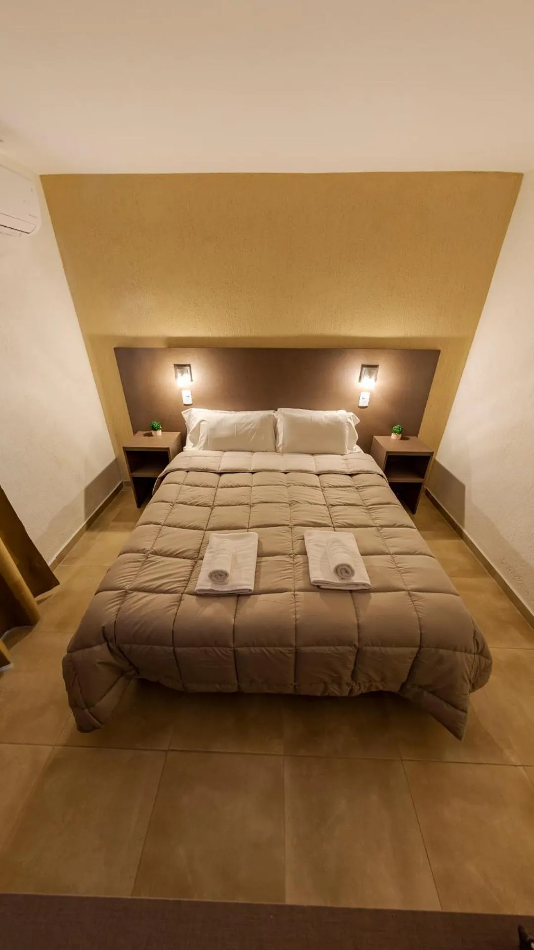 Photo of the whole room in Wooden Hotel