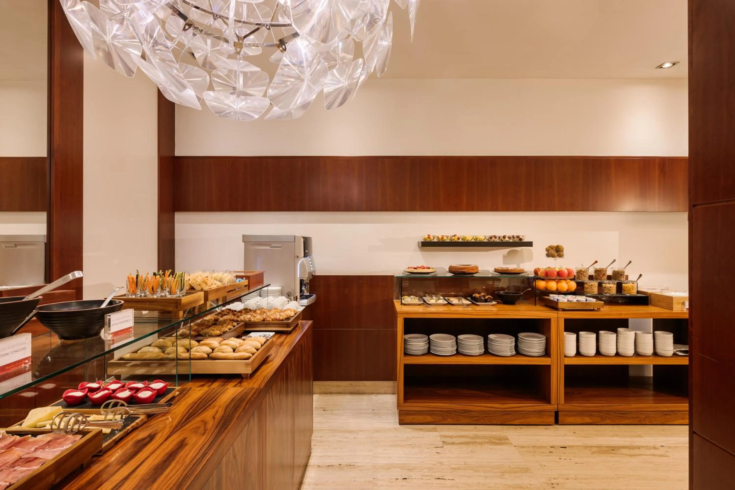 Food and drinks in Hotel dei Cavalieri Caserta - La Reggia