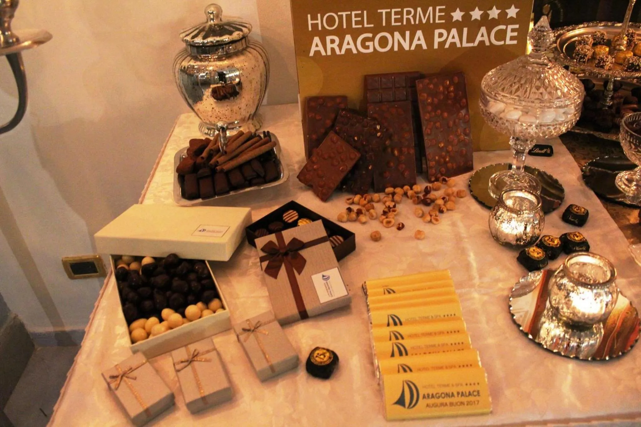 Decorative detail in Aragona Palace Hotel & Spa