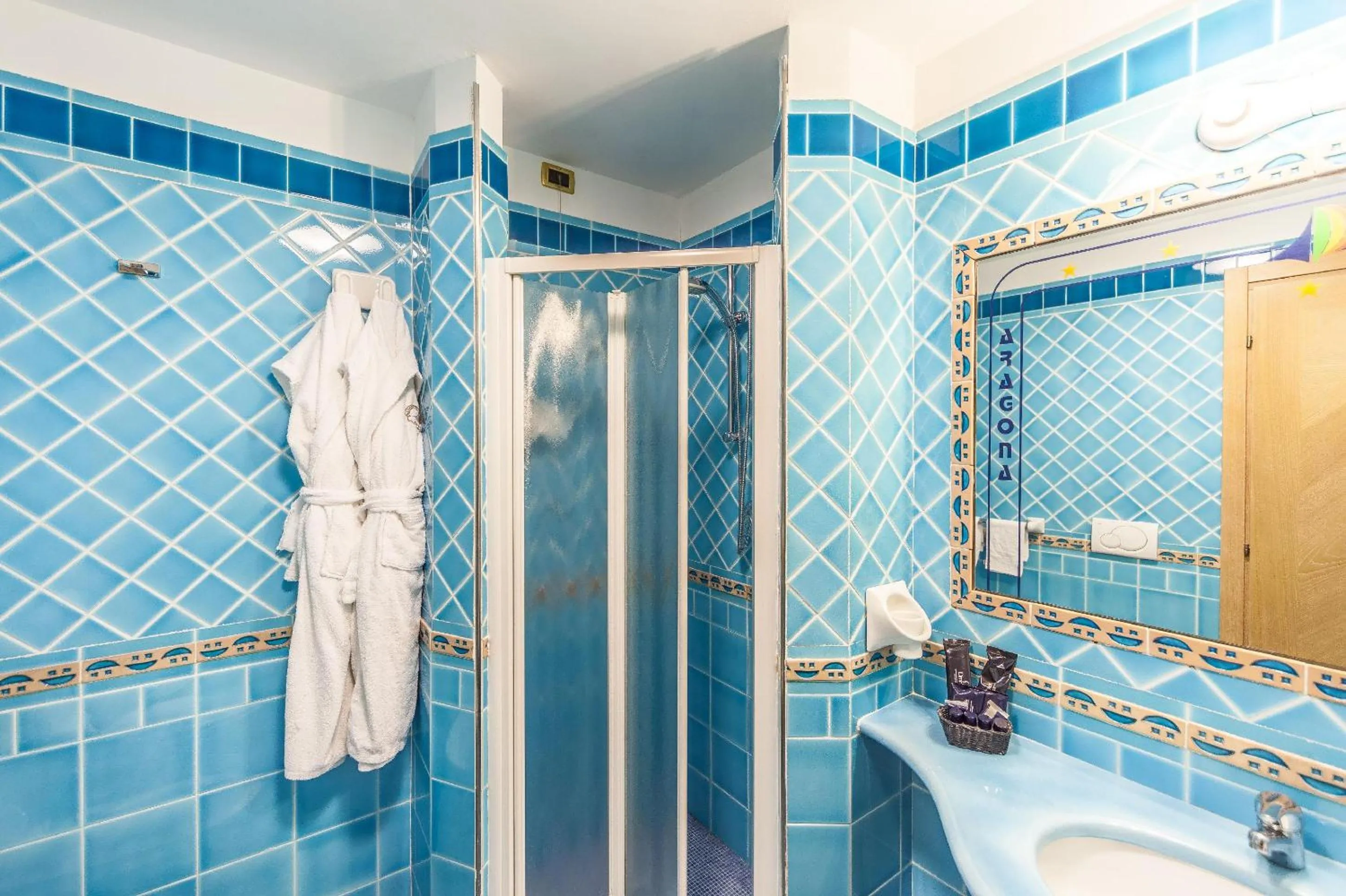 Bathroom in Aragona Palace Hotel & Spa
