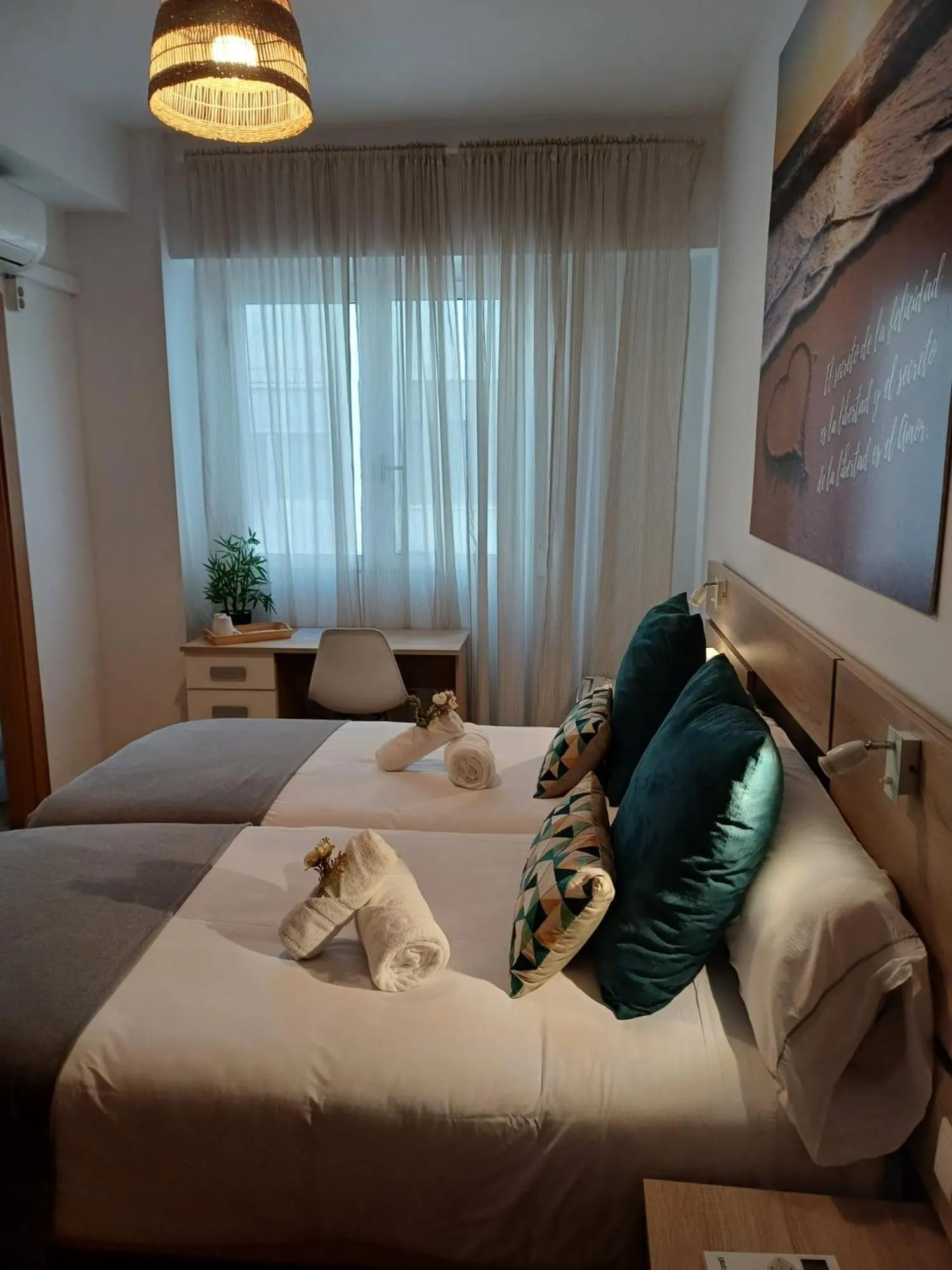 Bed in Ventura Premium