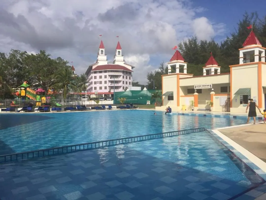Swimming pool in Residenz Apartments in Lotus Desaru Beach Resort