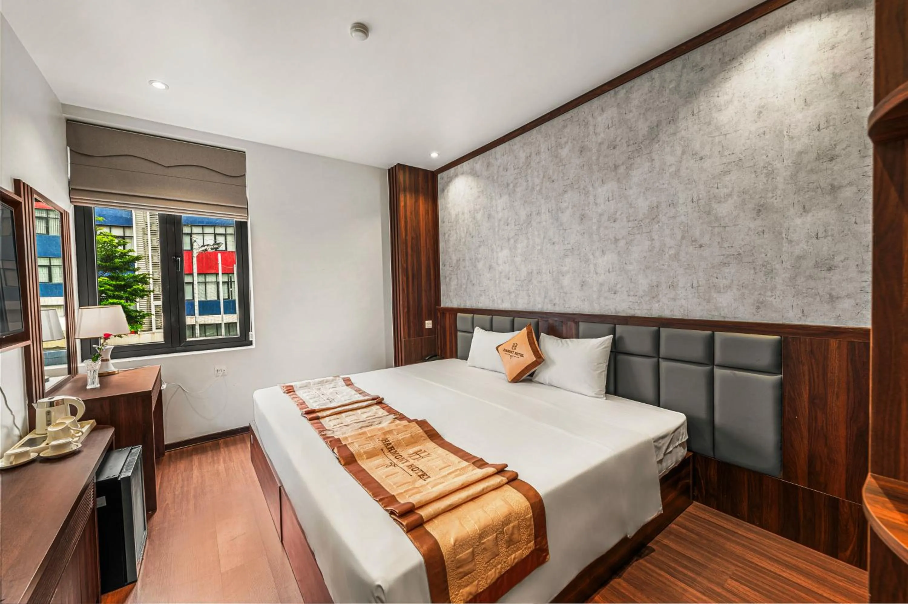 Photo of the whole room, Bed in Harmony HaLong Hotel