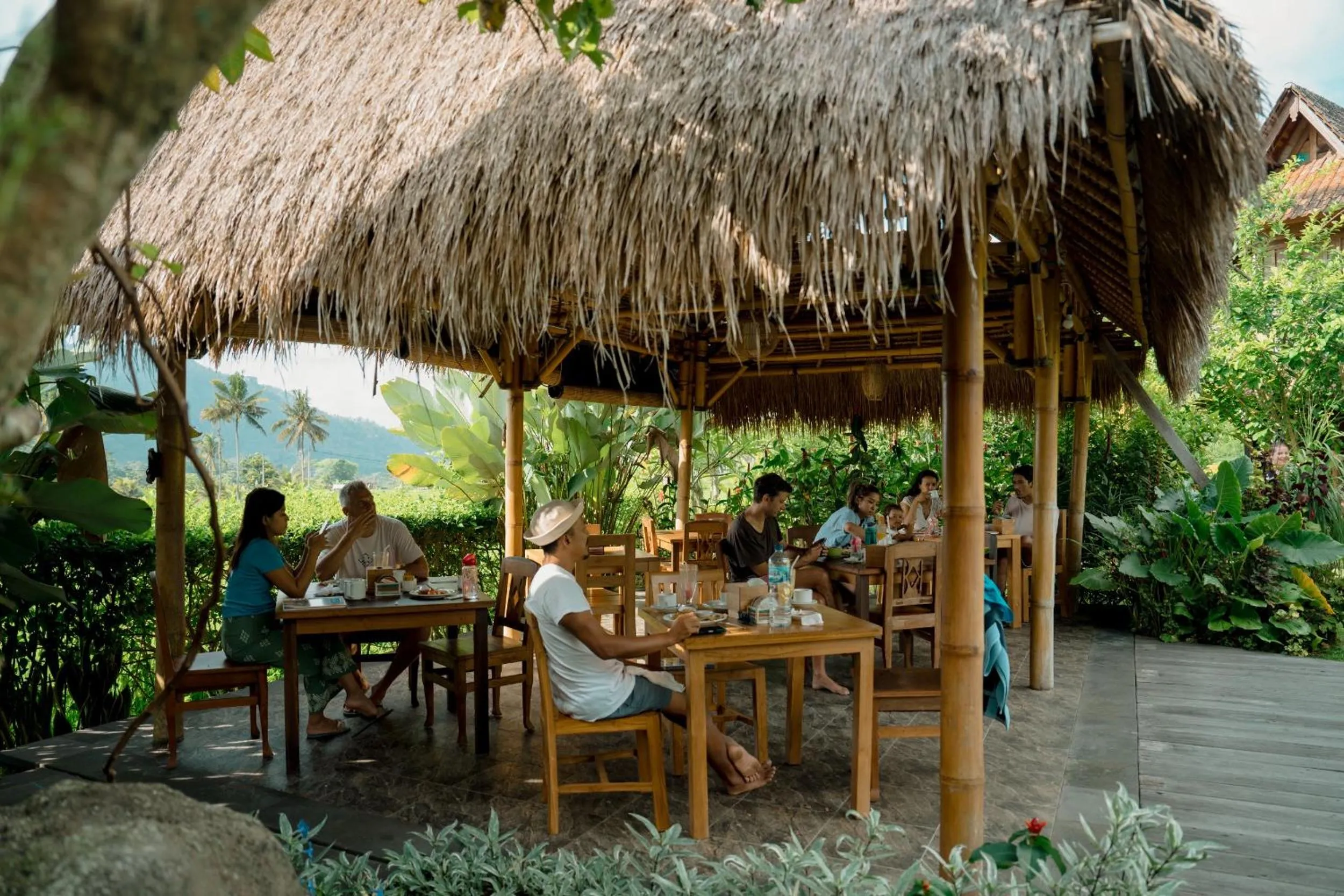 Restaurant/places to eat in Kubu Sakian Villa and Restaurant Sidemen