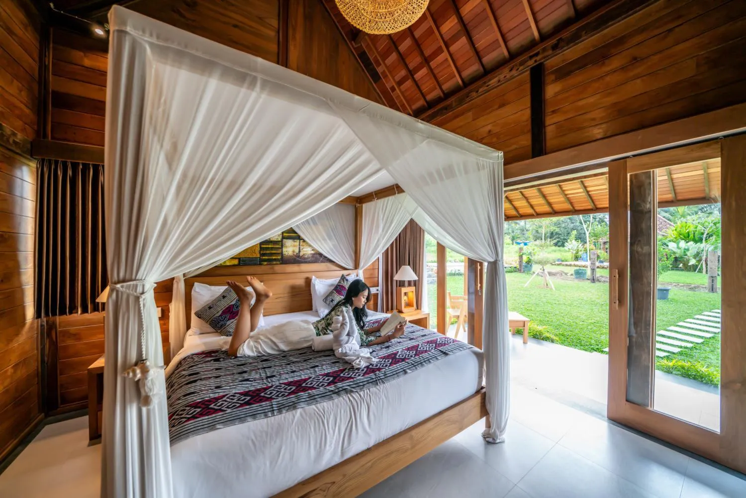 Bedroom, Bed in Kubu Sakian Villa and Restaurant Sidemen