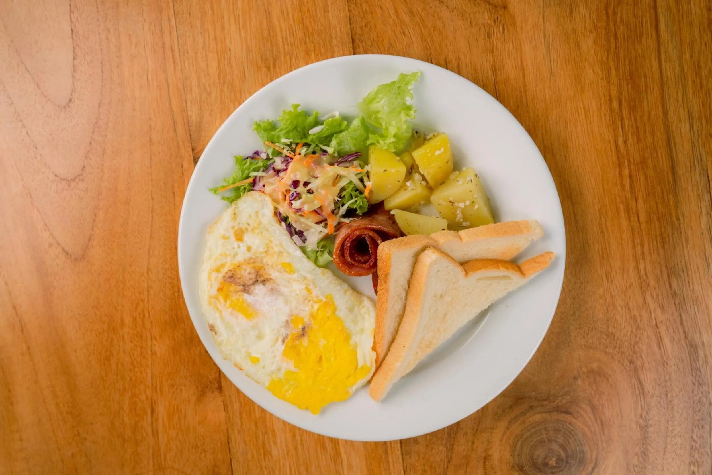 Food in Kubu Sakian Villa and Restaurant Sidemen