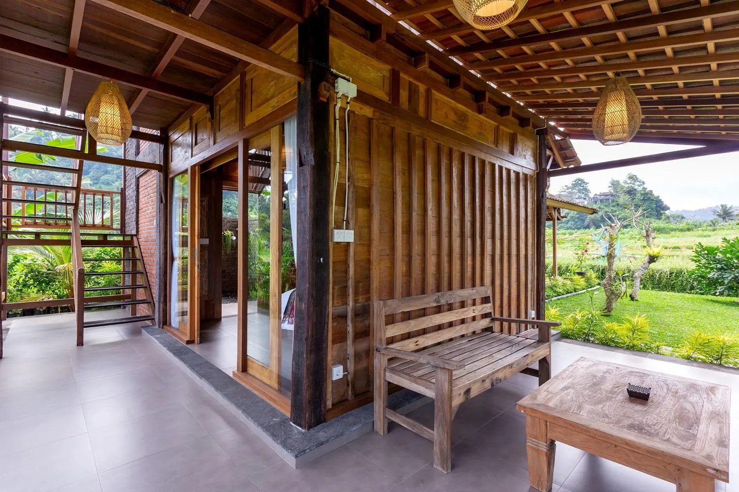 Balcony/Terrace in Kubu Sakian Villa and Restaurant Sidemen