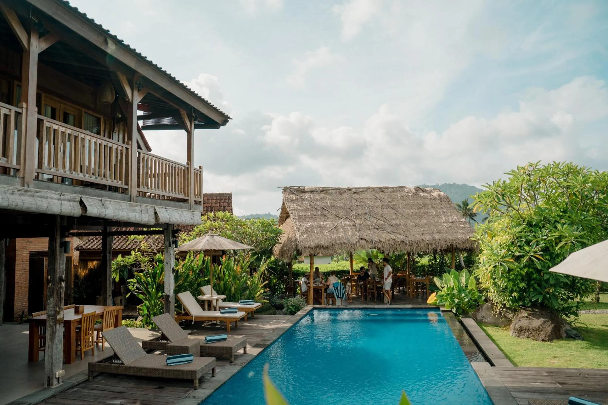 Guests in Kubu Sakian Villa and Restaurant Sidemen