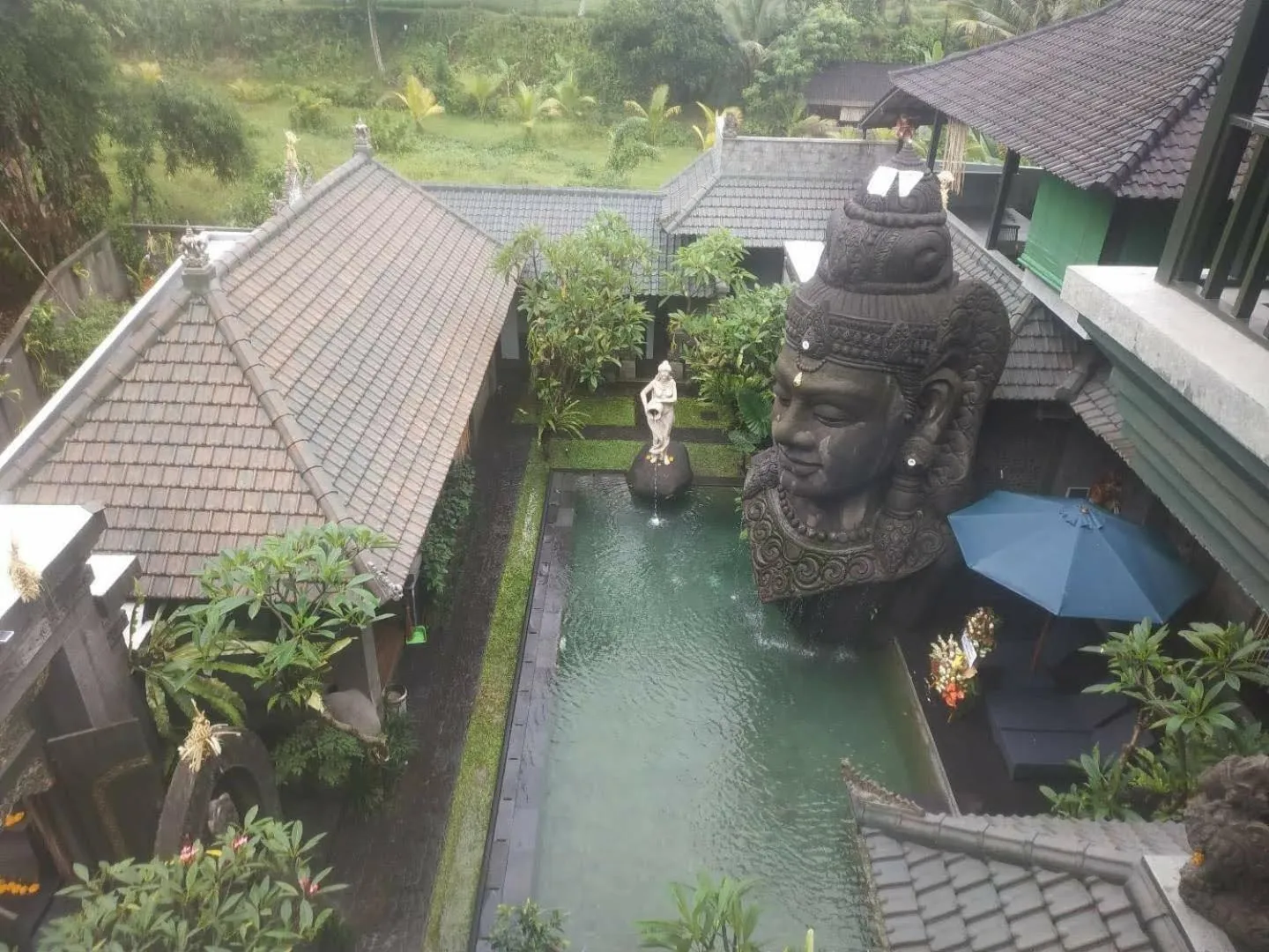 Swimming pool in Huts Rock Ubud