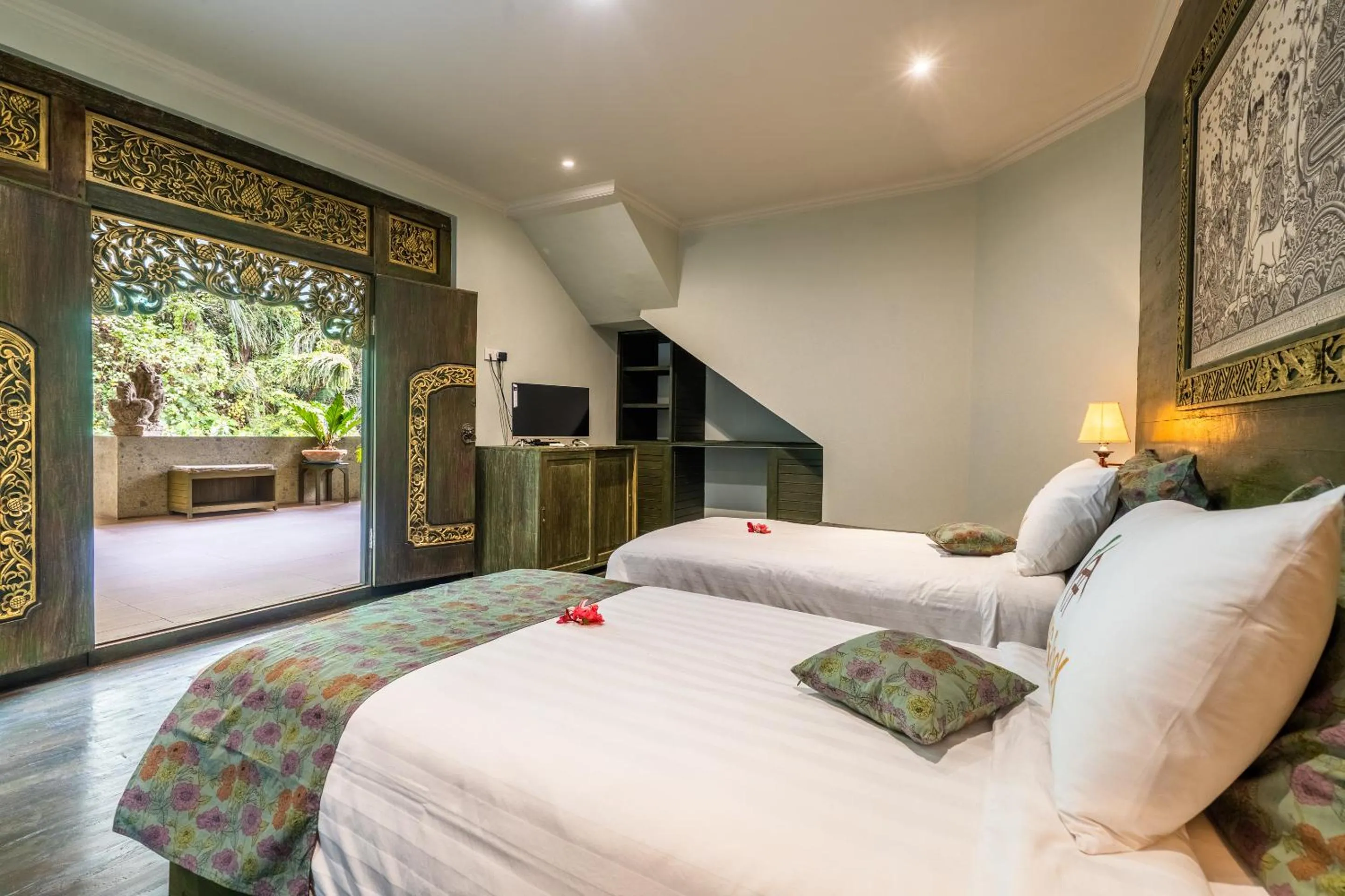 Bed in Huts Rock Ubud