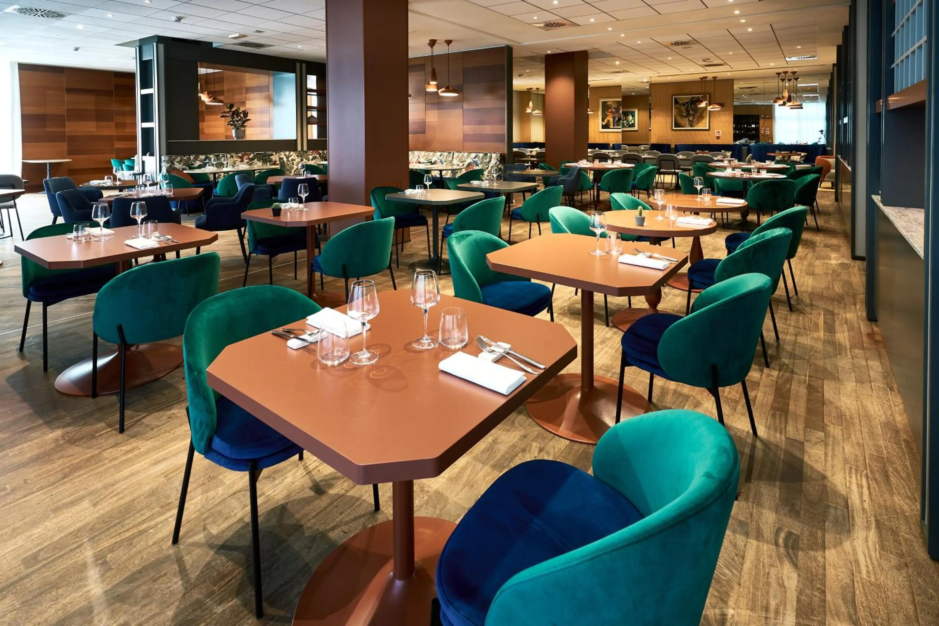 Restaurant/places to eat in Crowne Plaza Padova by IHG